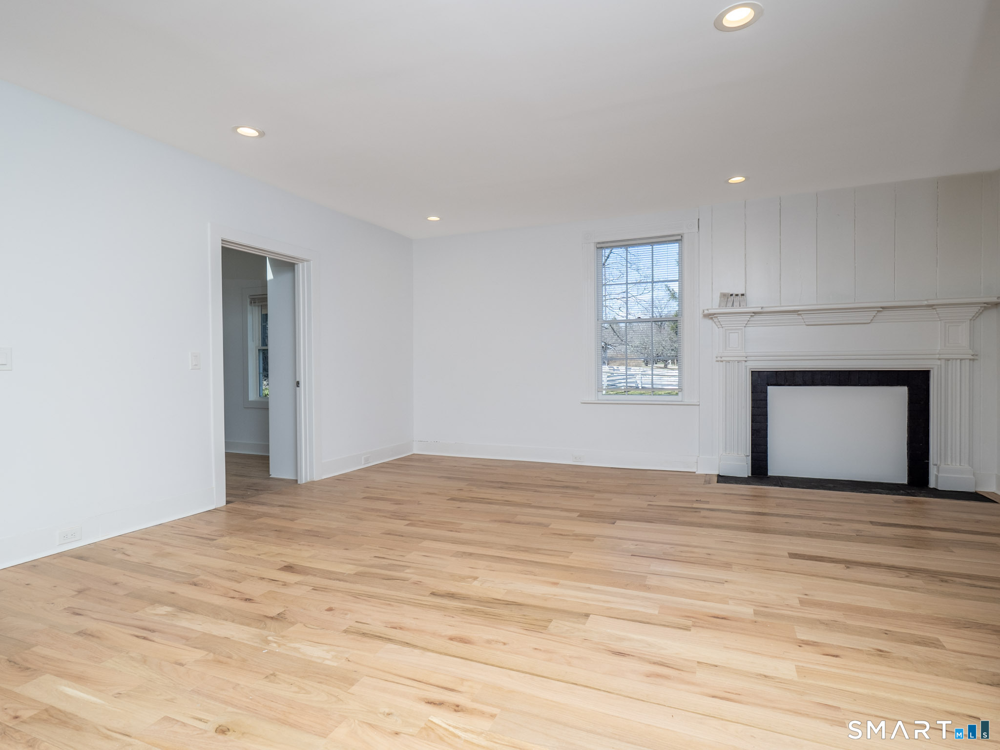 523 Danbury 523 Road Property Photo 6