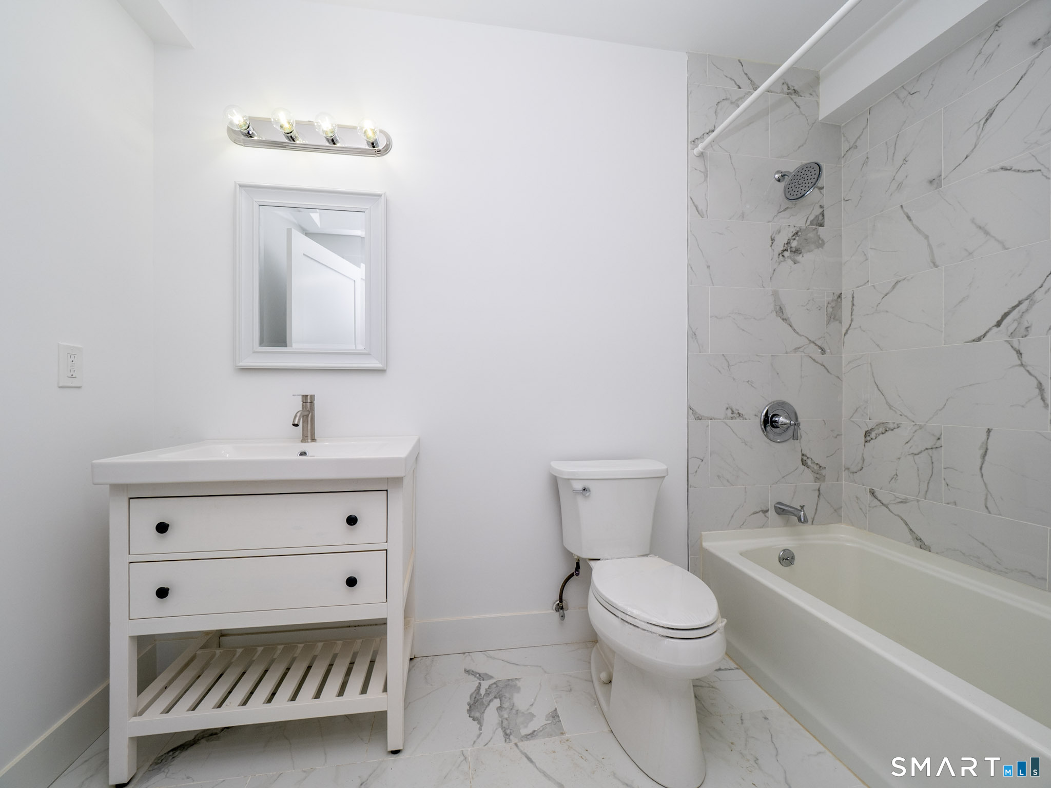 523 Danbury 523 Road Property Photo 10