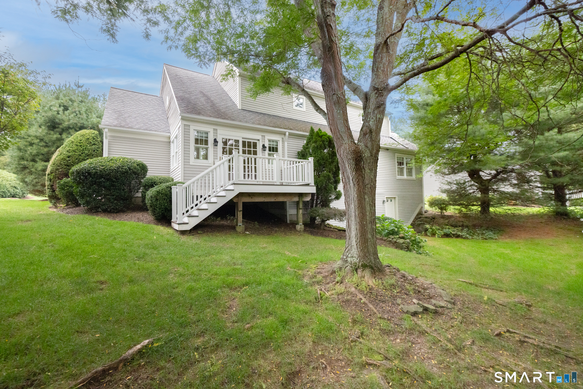 16 Caveson 16 Court Property Photo 3