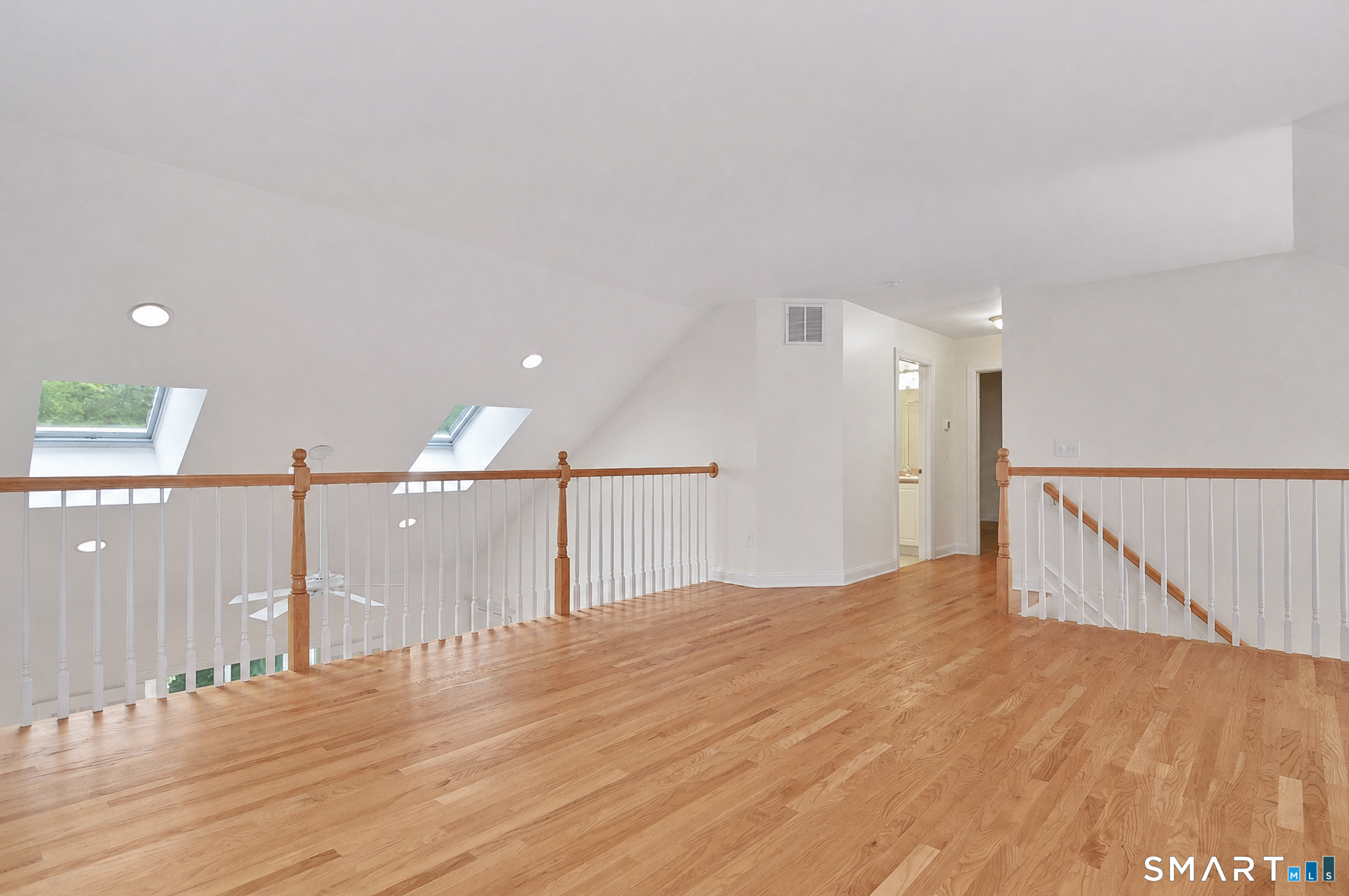 188 Eastwood 188 Drive Property Photo 30