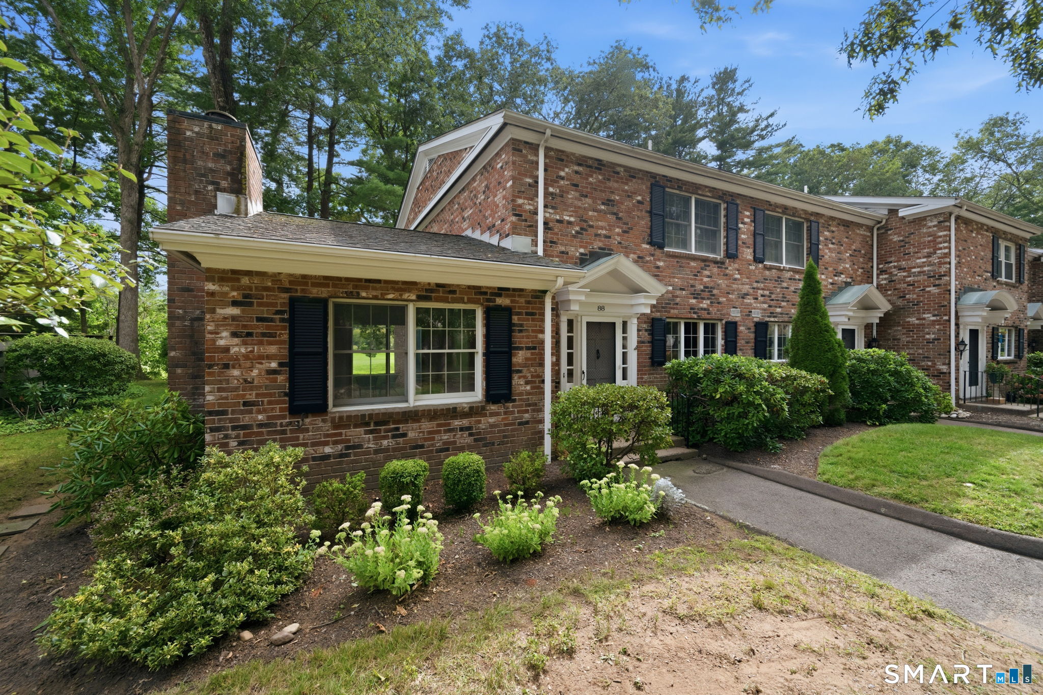 24202566 Property Photo 2