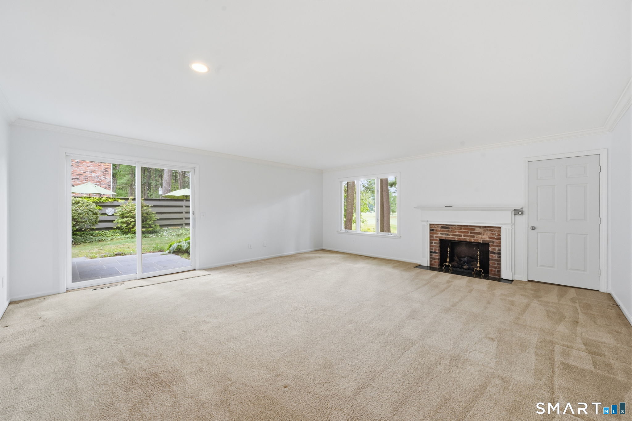 24202566 Property Photo 14