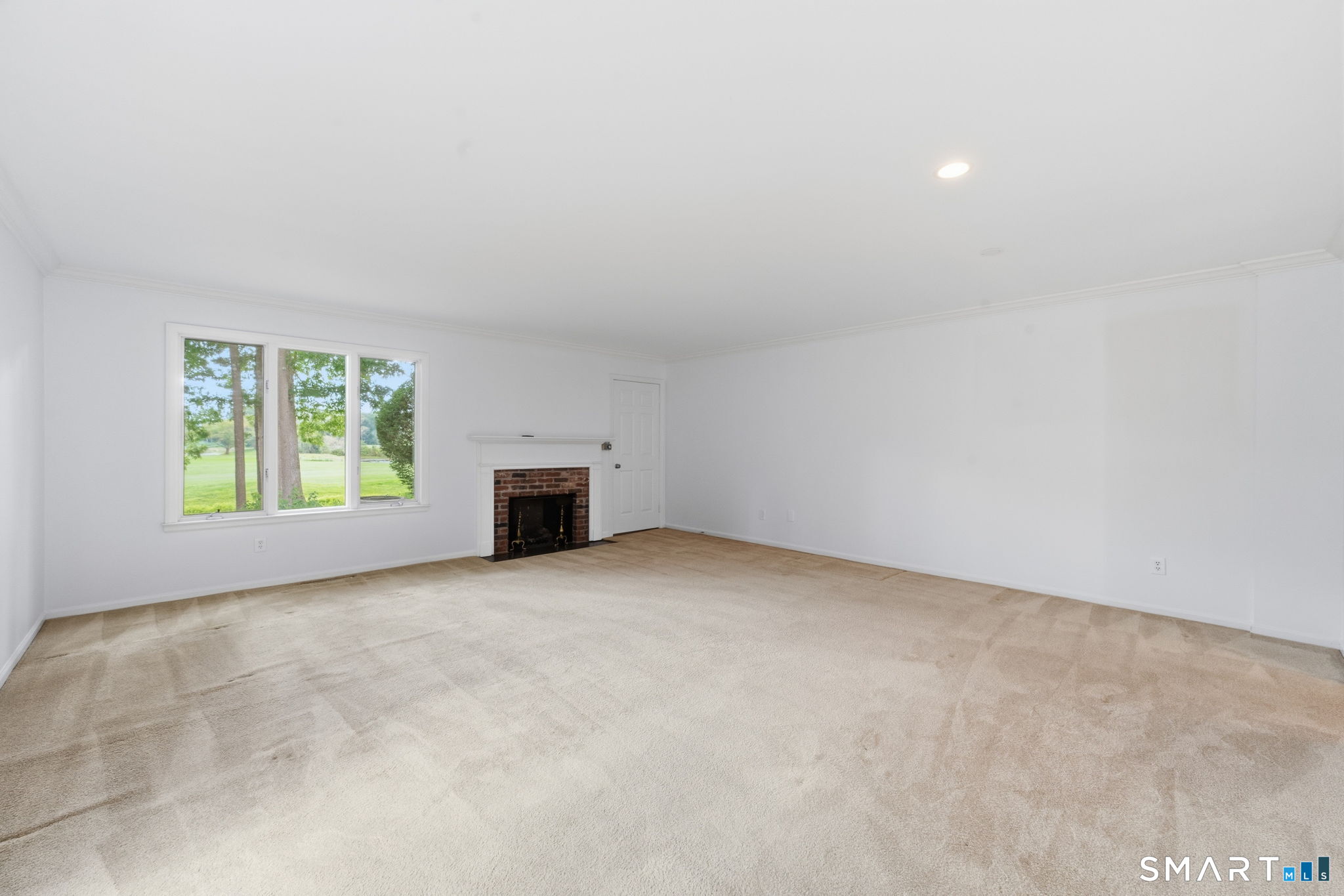 24202566 Property Photo 15