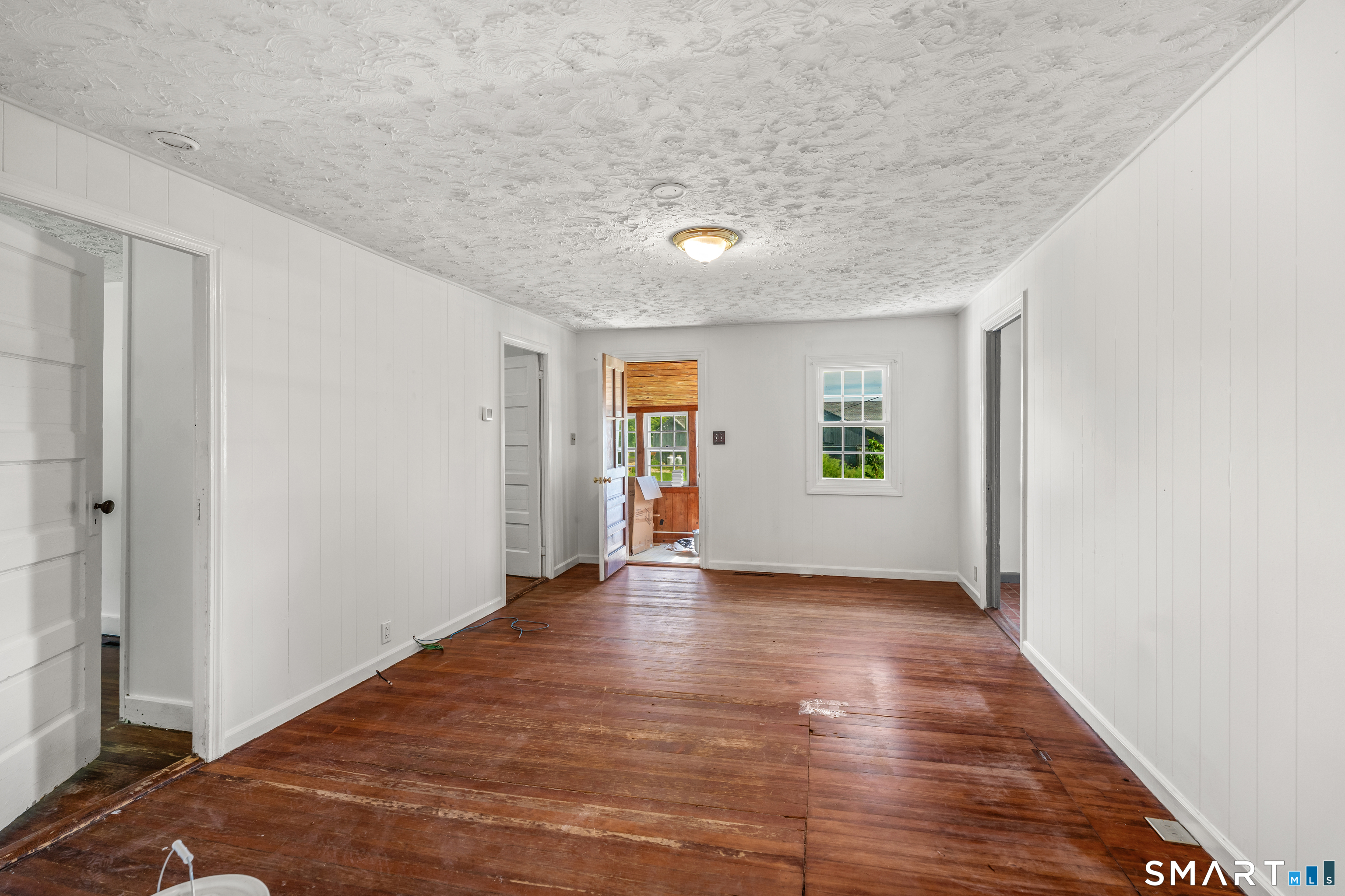36 Farnham Road Property Photo 5
