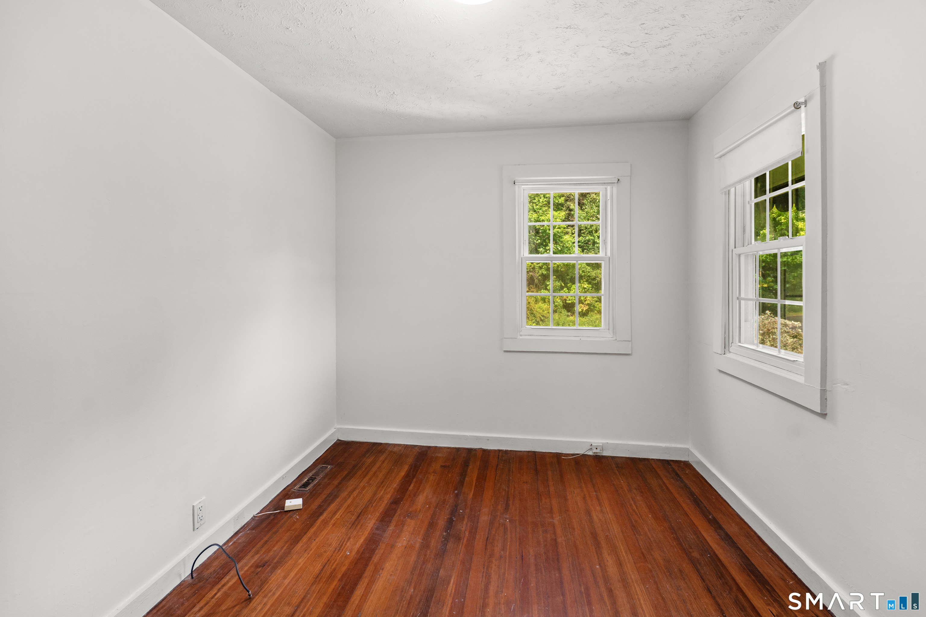 36 Farnham Road Property Photo 8
