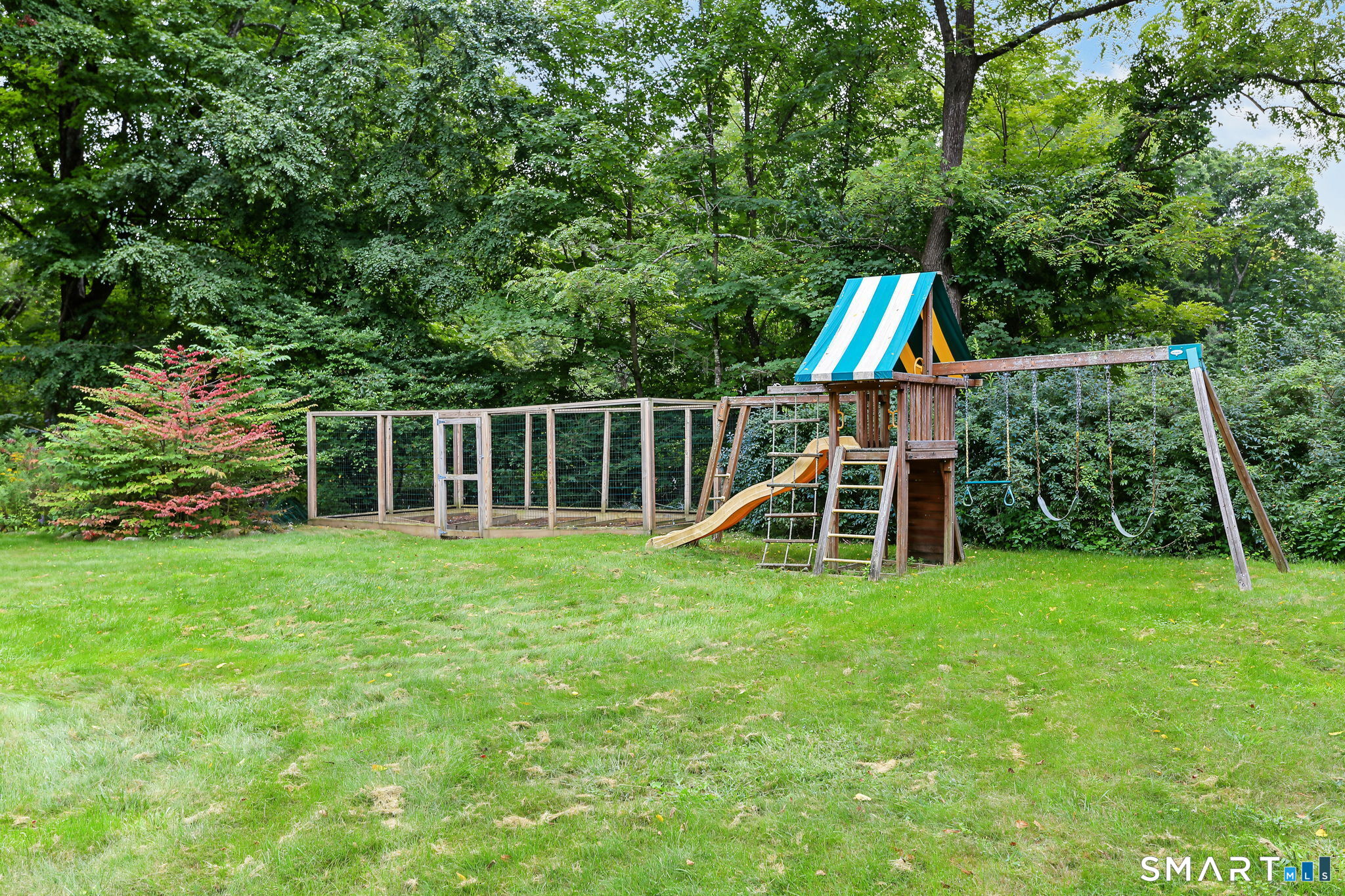 1344 Monroe Turnpike Property Photo 24