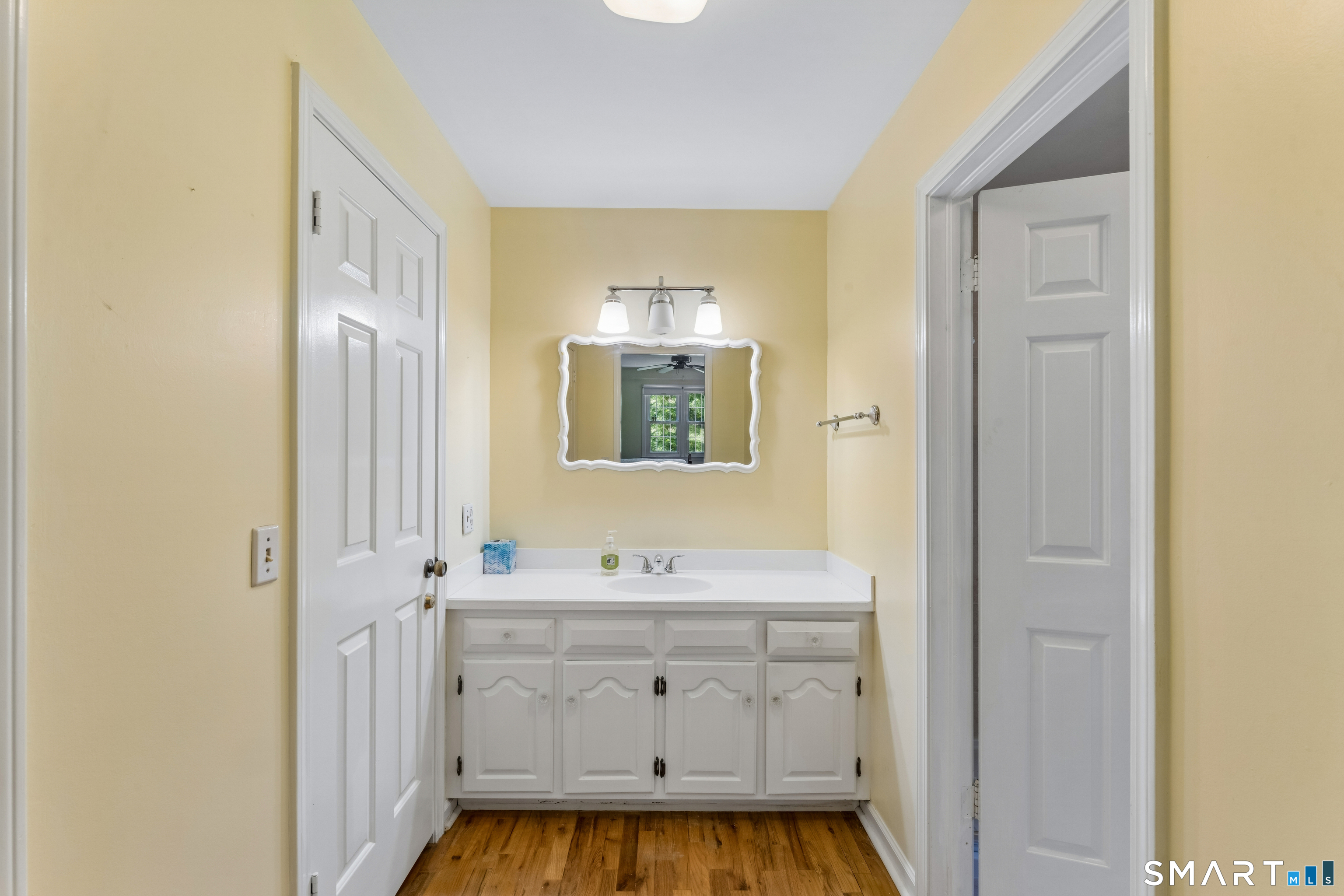2730 Burr Street Property Photo 16