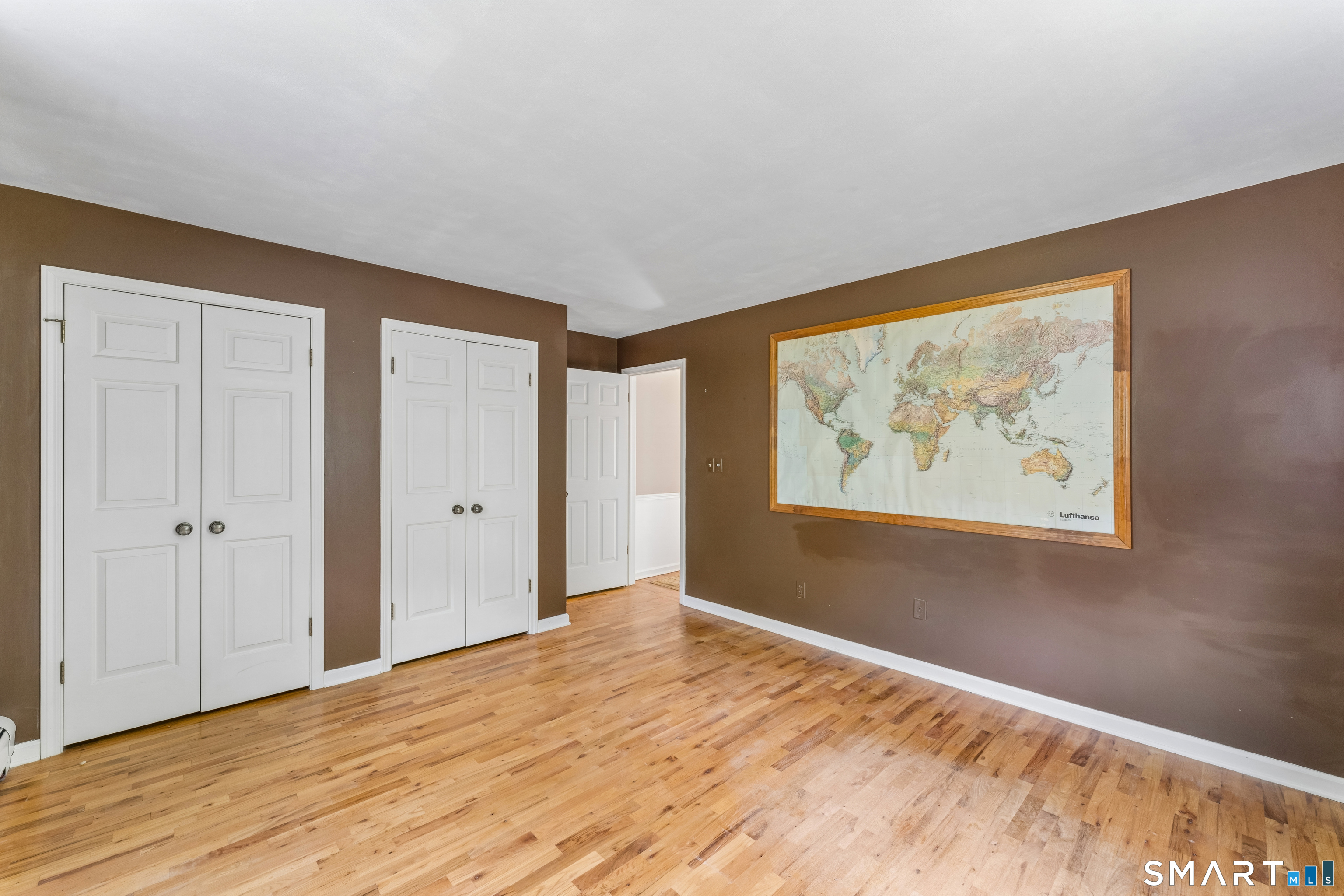 2730 Burr Street Property Photo 31