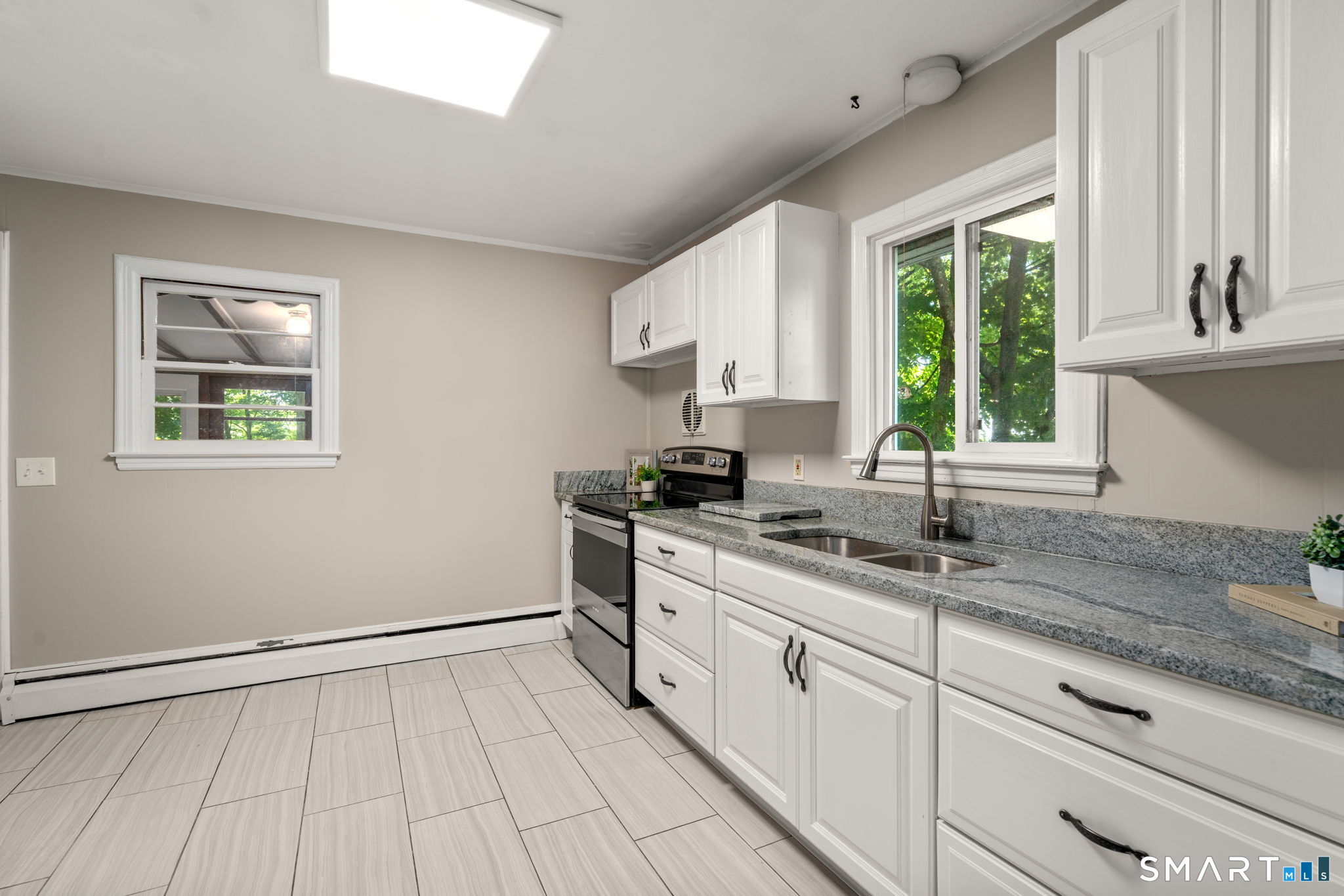 3 Prospect Hill Drive Property Photo 6