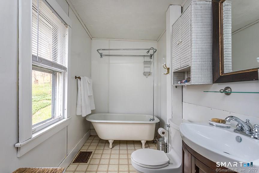 17 Church Hill Road Property Photo 13