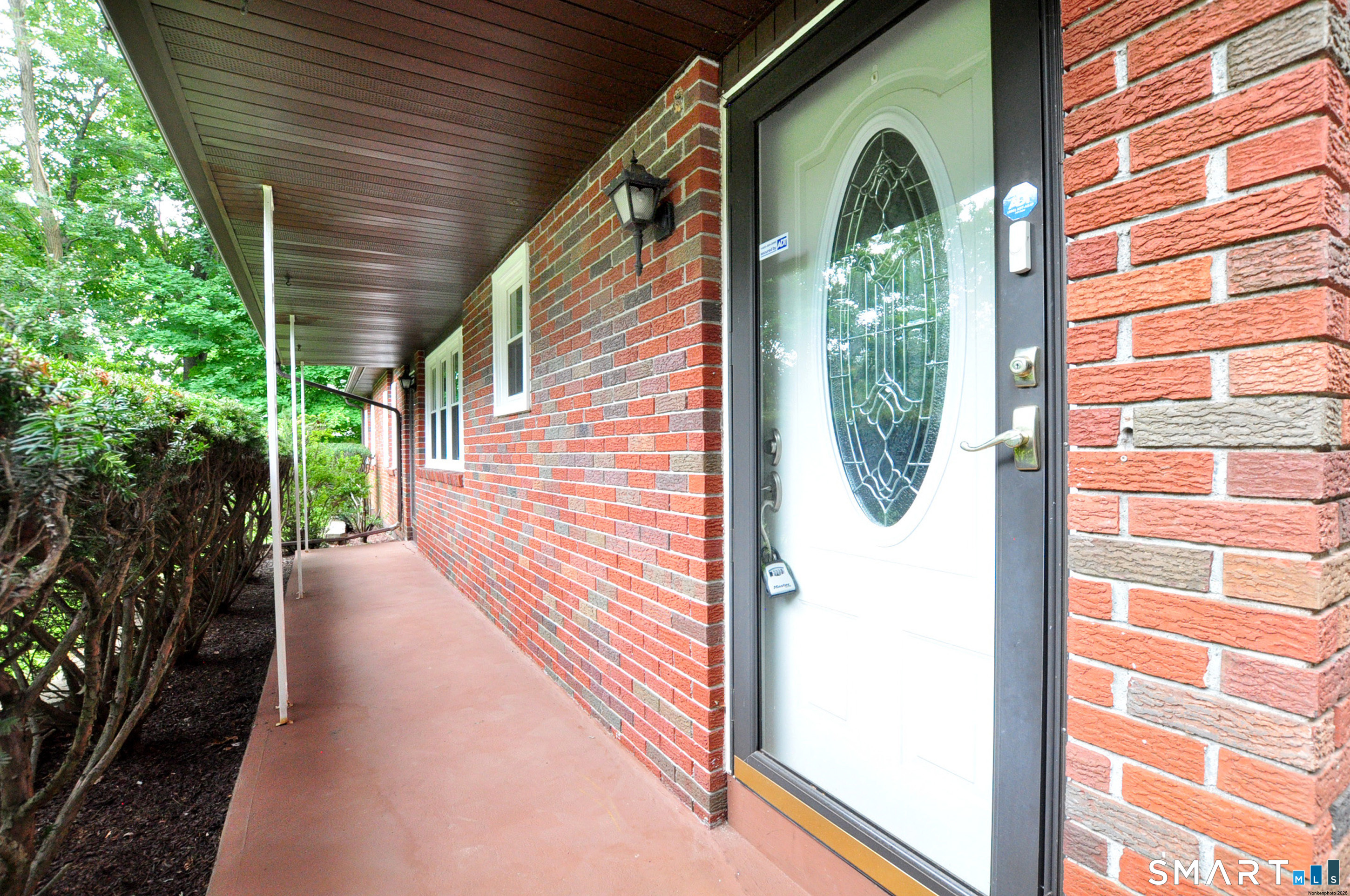 27 Scott Road Property Photo 3