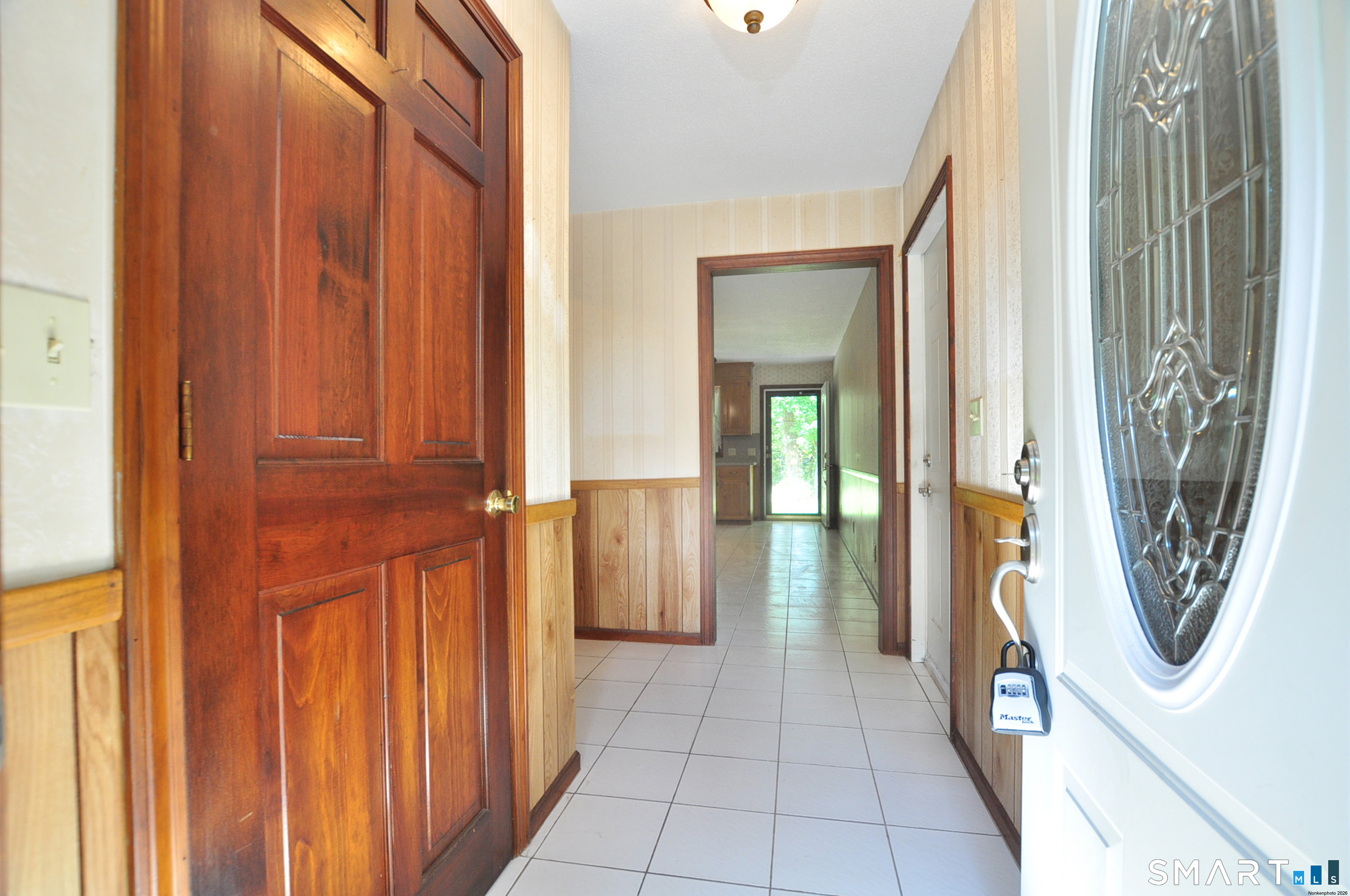 27 Scott Road Property Photo 4
