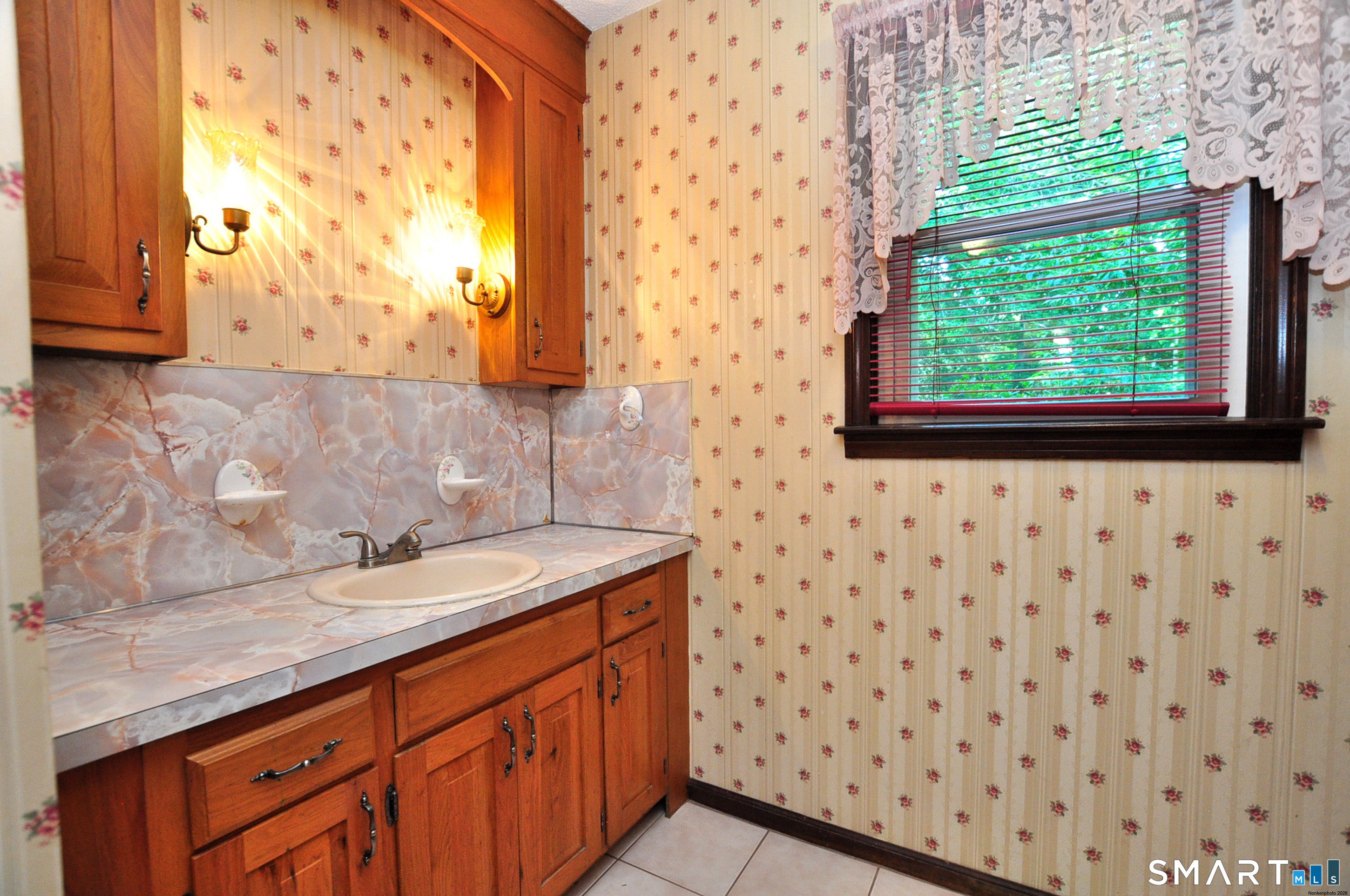 27 Scott Road Property Photo 14