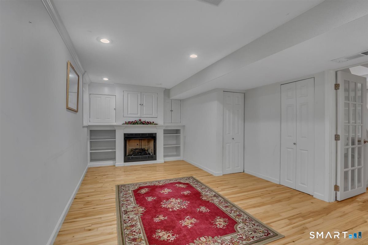9 Stanley Avenue Property Photo 18