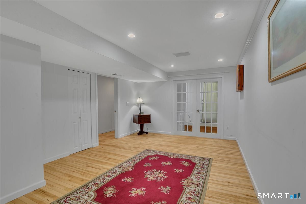 9 Stanley Avenue Property Photo 19