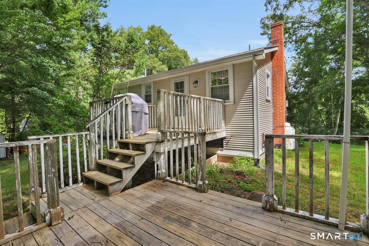9 Stanley Avenue Property Photo 27