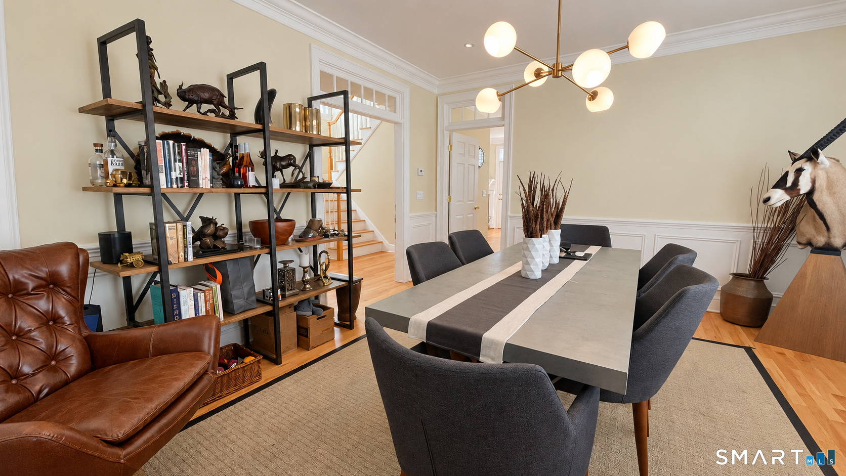 864 Oldfield Road Property Photo 7