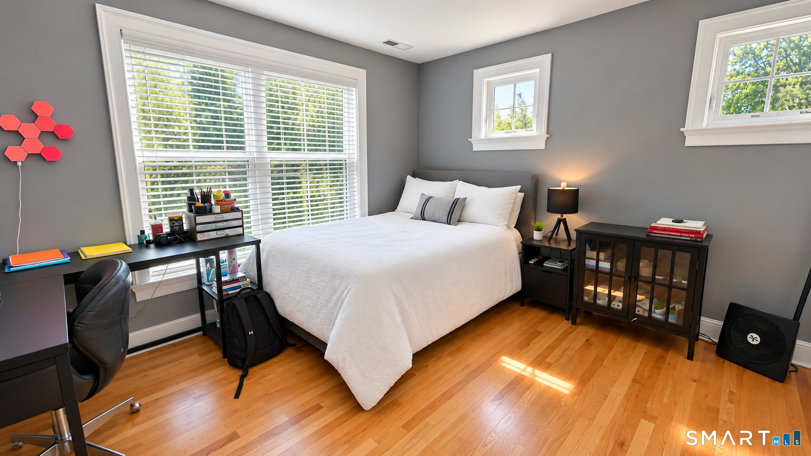 864 Oldfield Road Property Photo 14