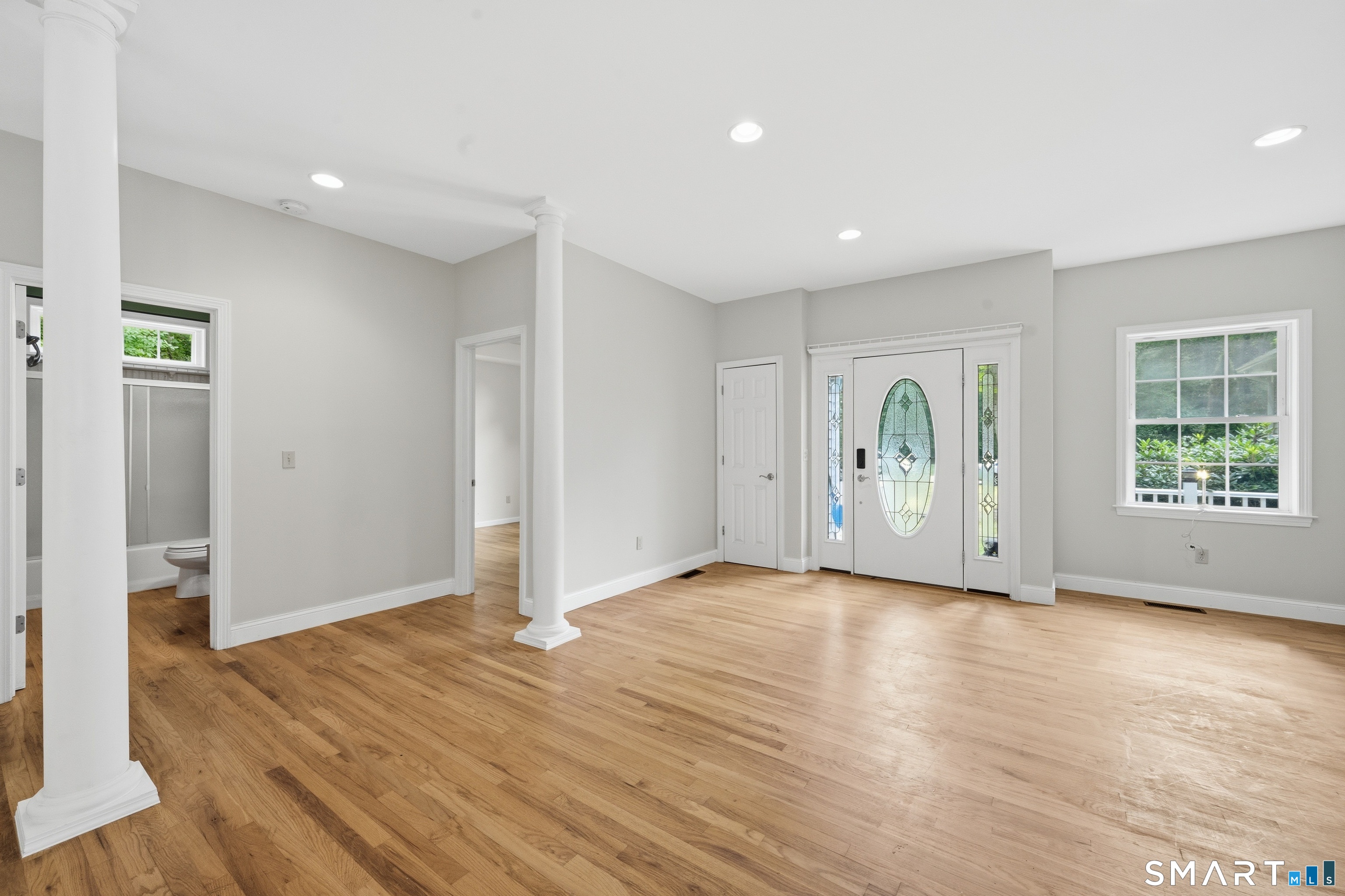 6 Zoldak Drive Property Photo 9