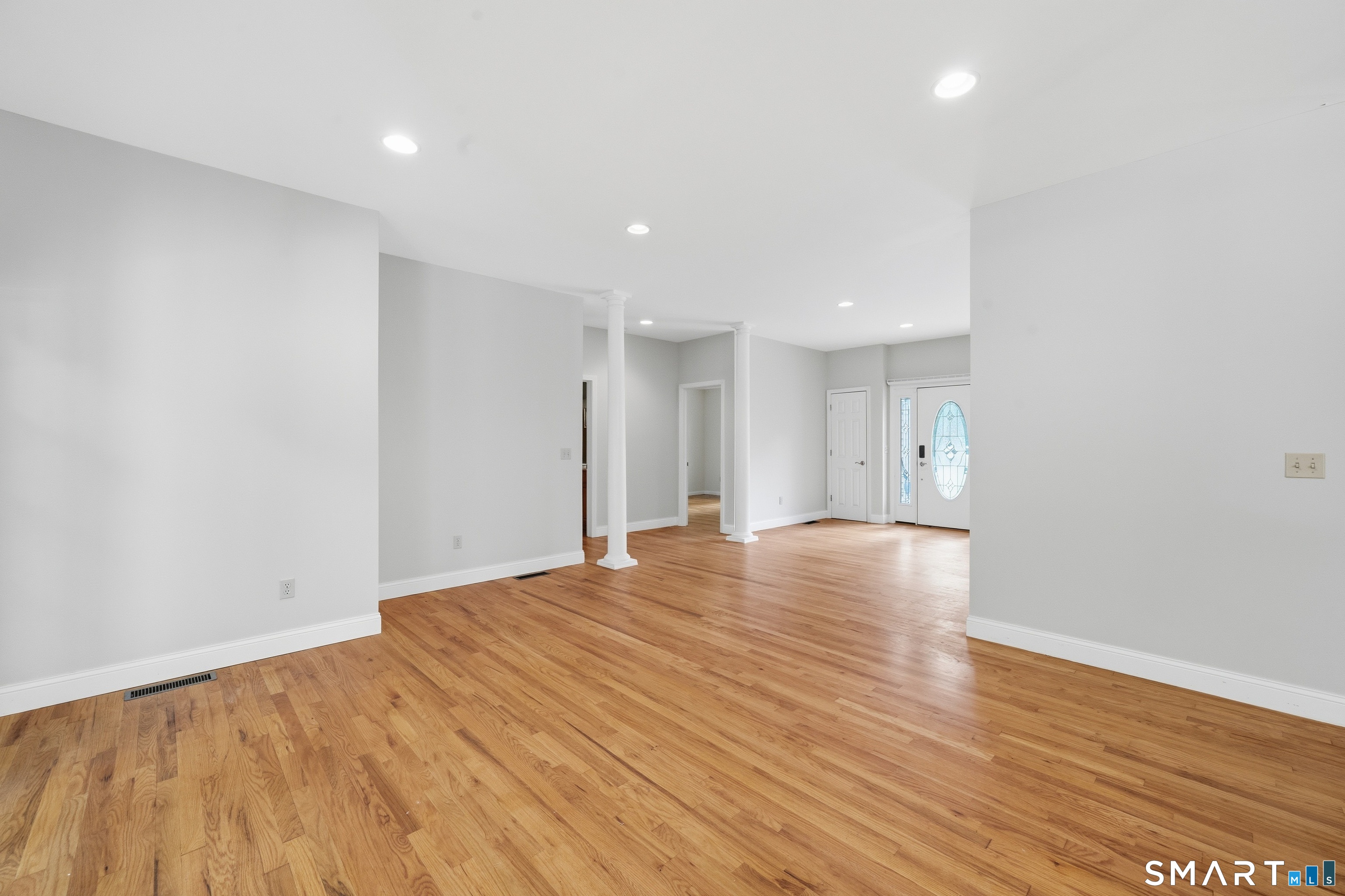 6 Zoldak Drive Property Photo 10