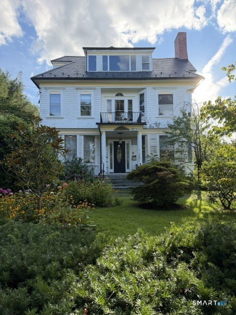 94 Deer Hill Avenue Property Photo 1