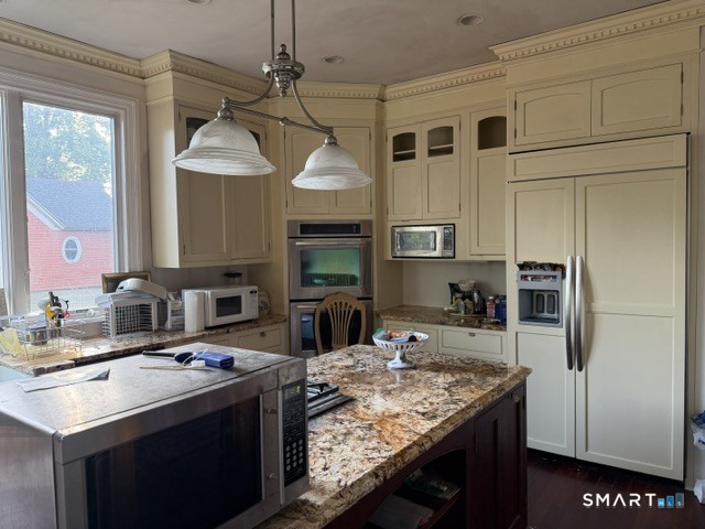 94 Deer Hill Avenue Property Photo 16