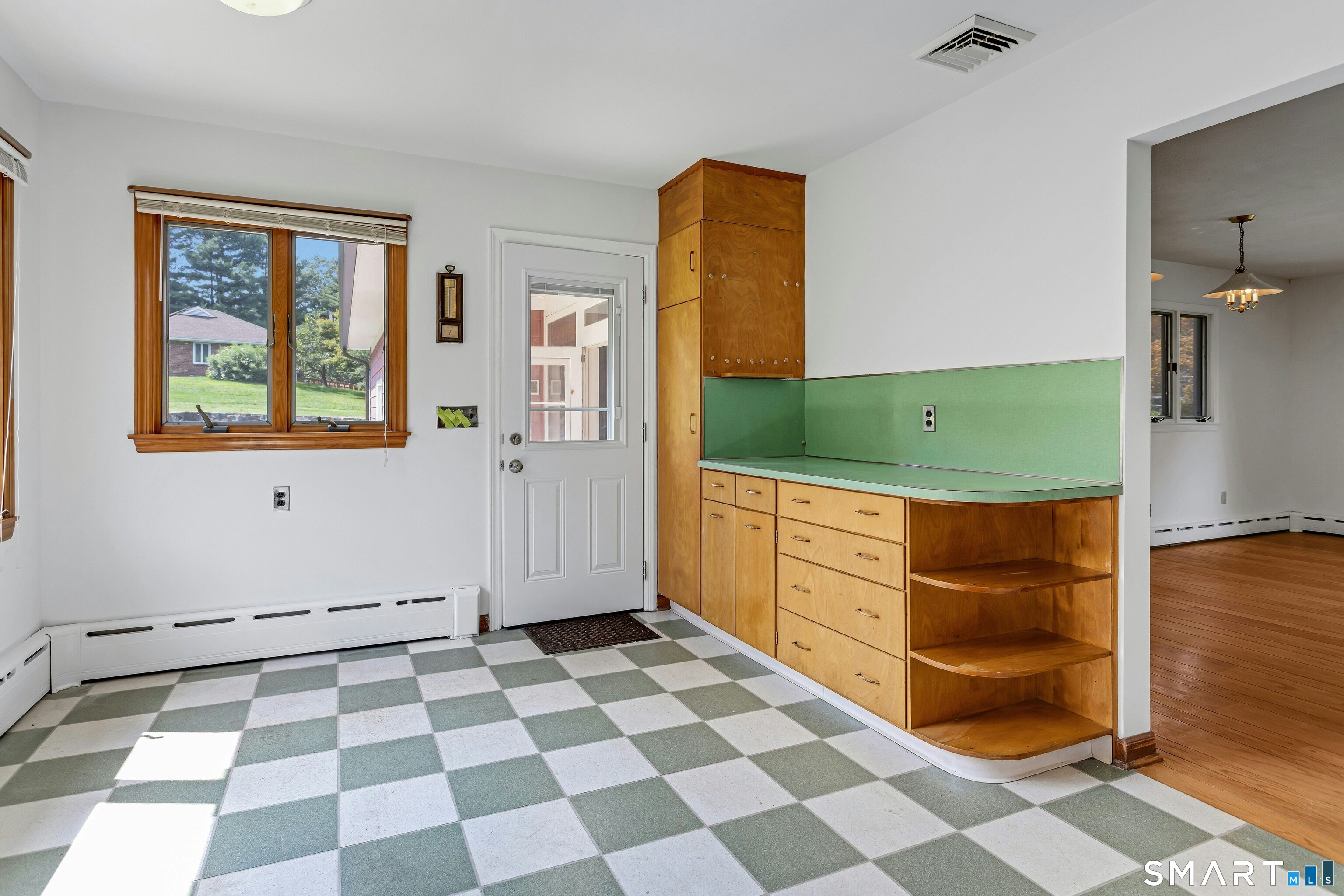 67 Barclay Drive Property Photo 8