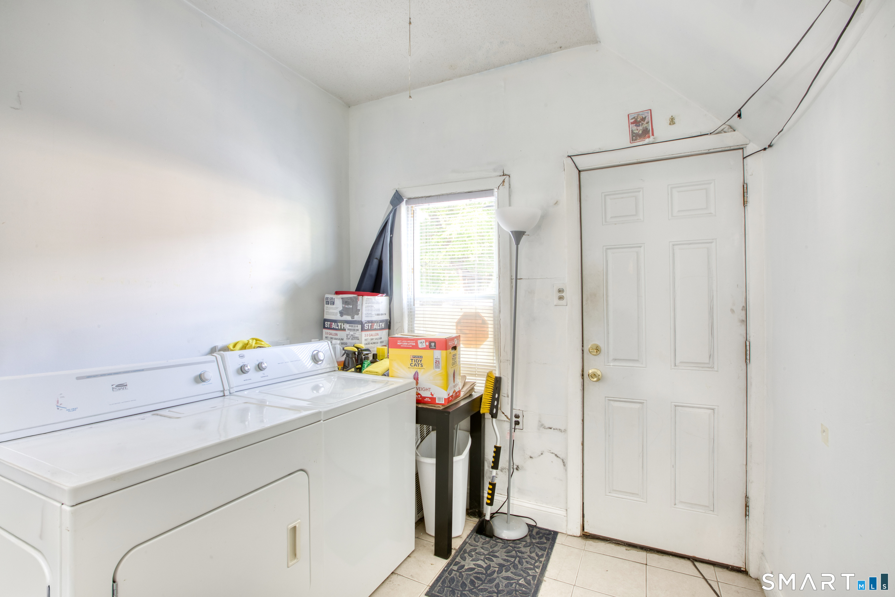 33-35 Amity Street Property Photo 8