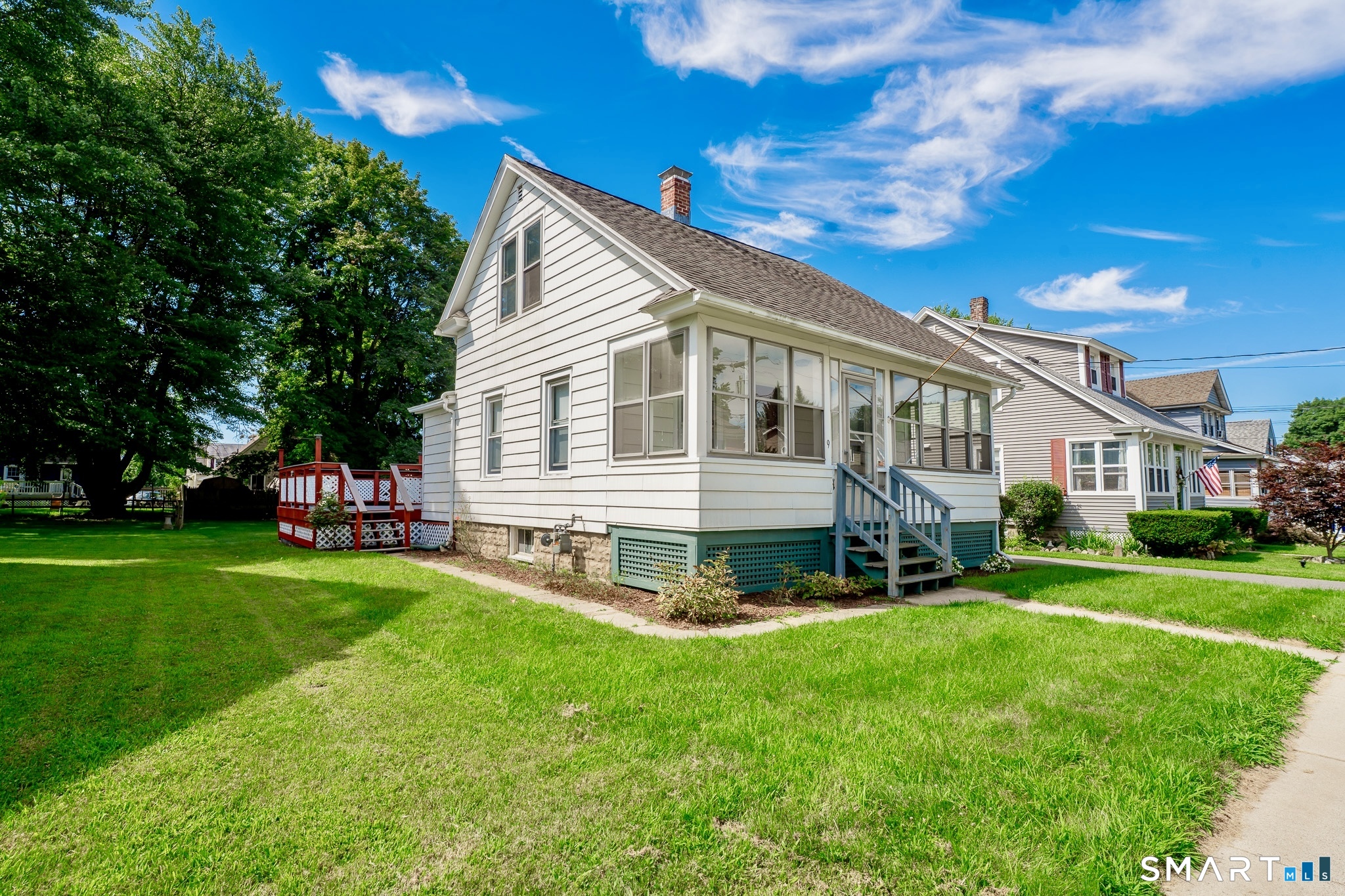 9 Woodlawn Avenue Property Photo 1