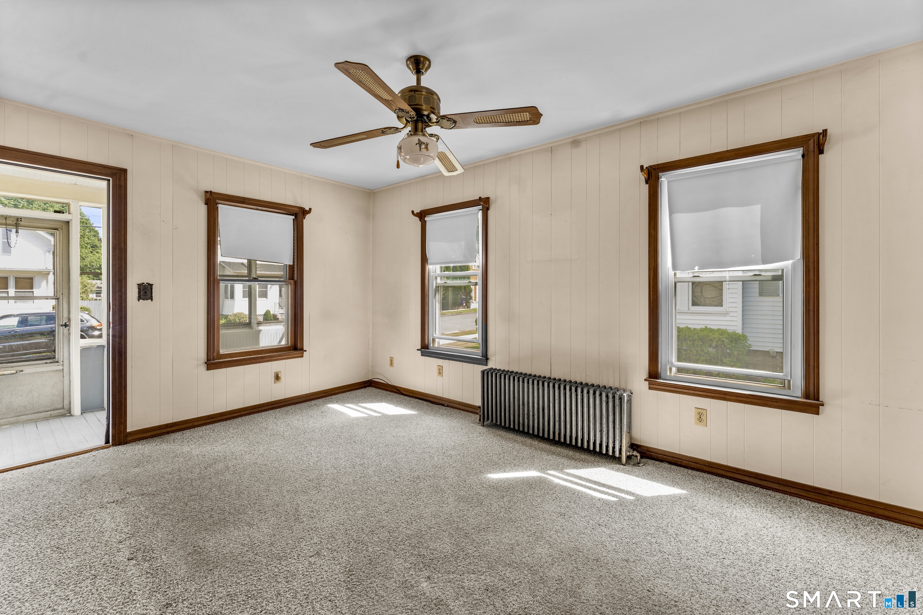 9 Woodlawn Avenue Property Photo 10