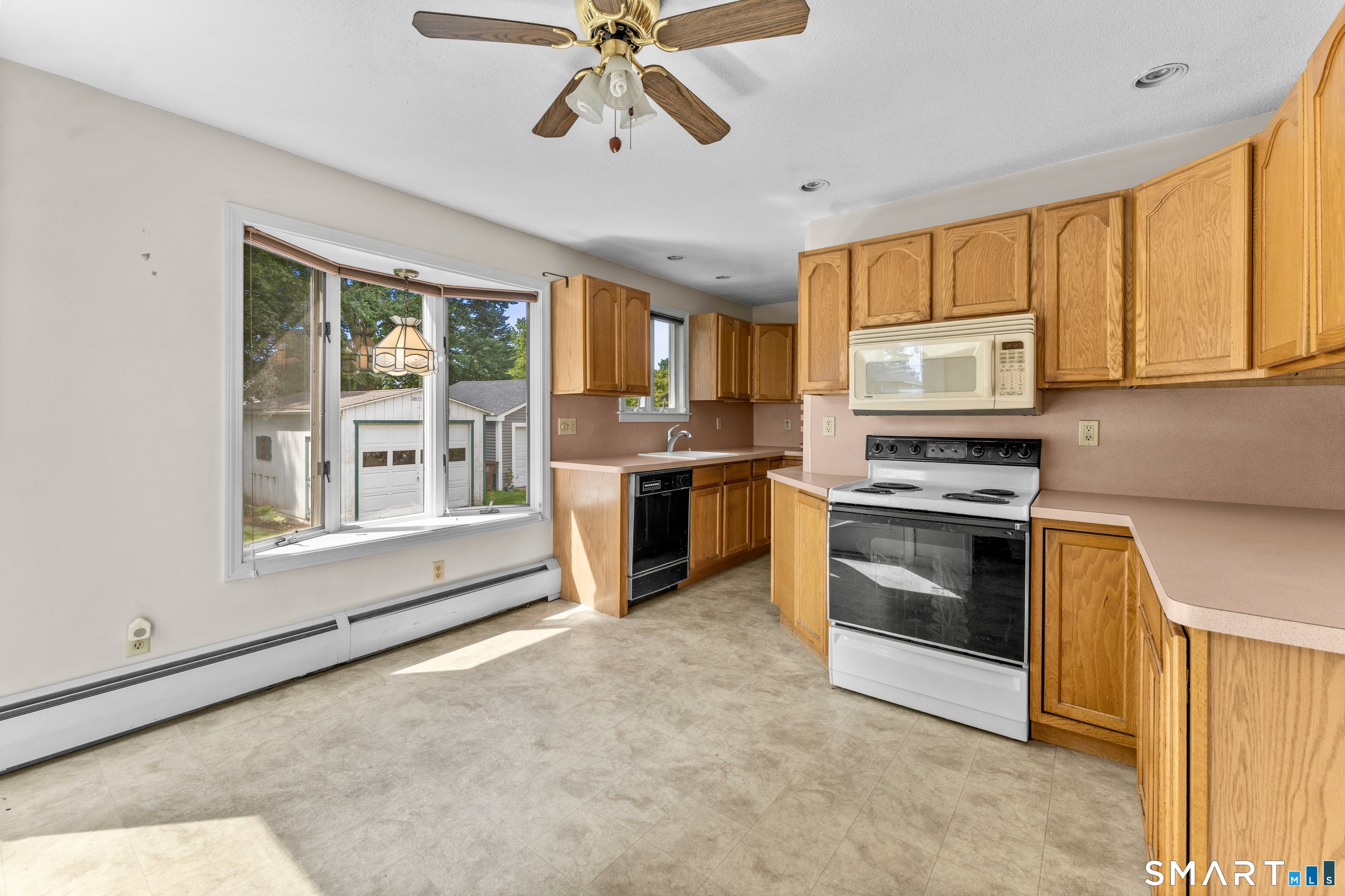 9 Woodlawn Avenue Property Photo 12