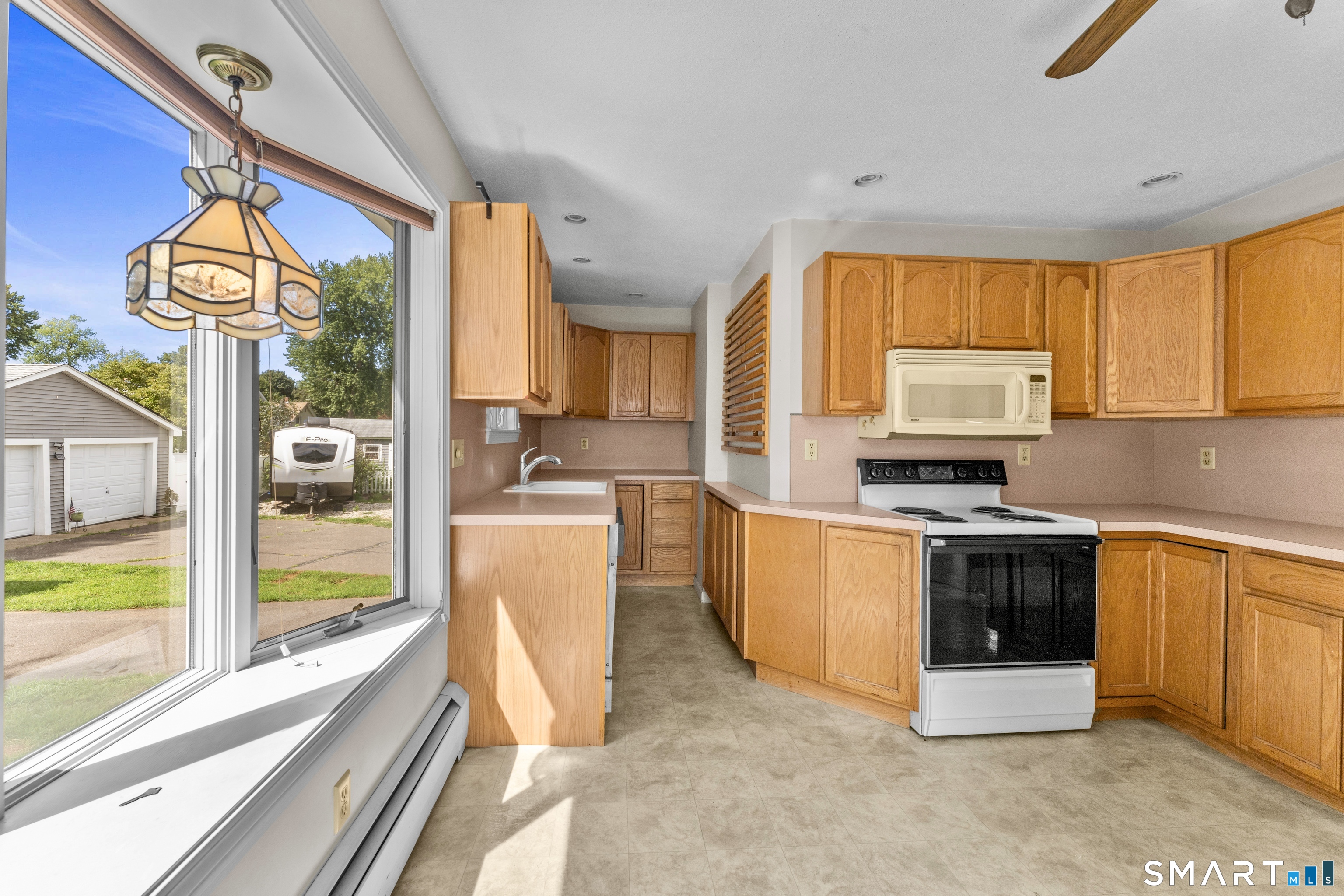 9 Woodlawn Avenue Property Photo 13