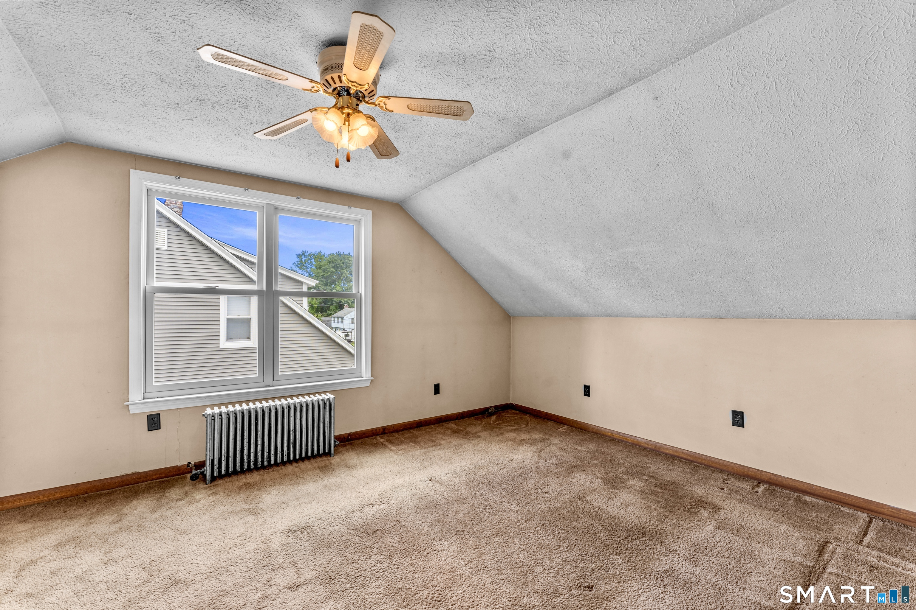 9 Woodlawn Avenue Property Photo 19