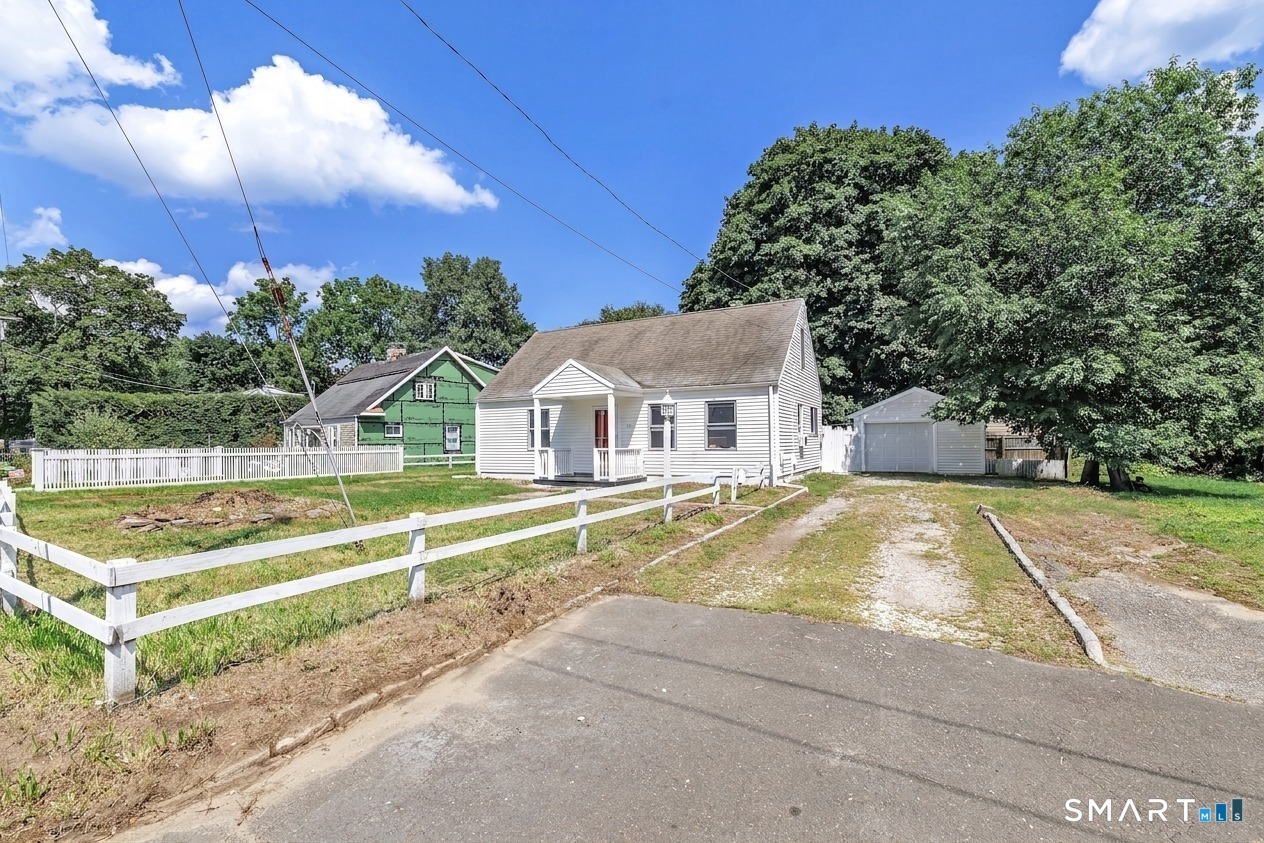 13 Fairchild Drive Property Photo 1
