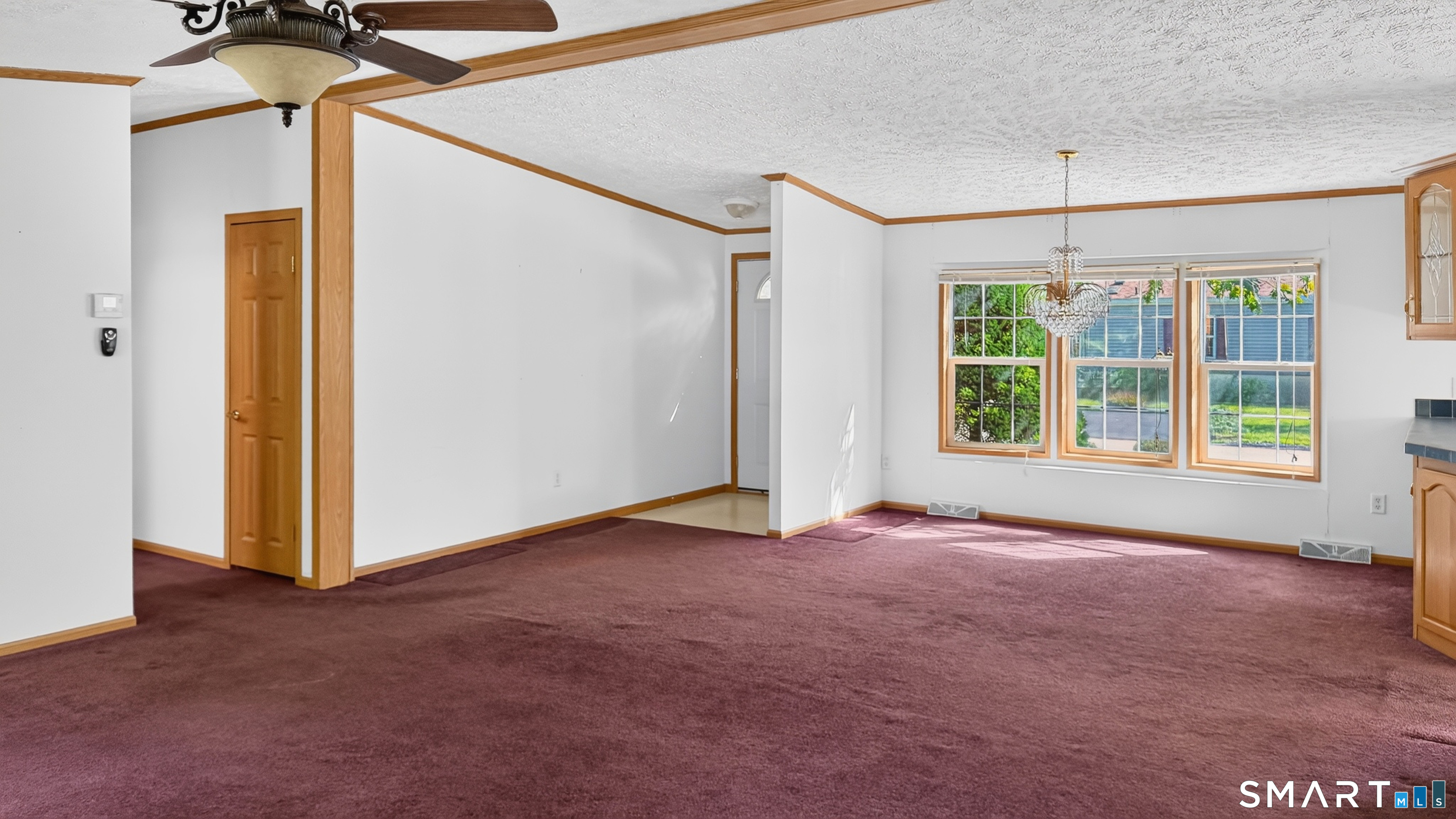 6 Circle Drive Property Photo 18