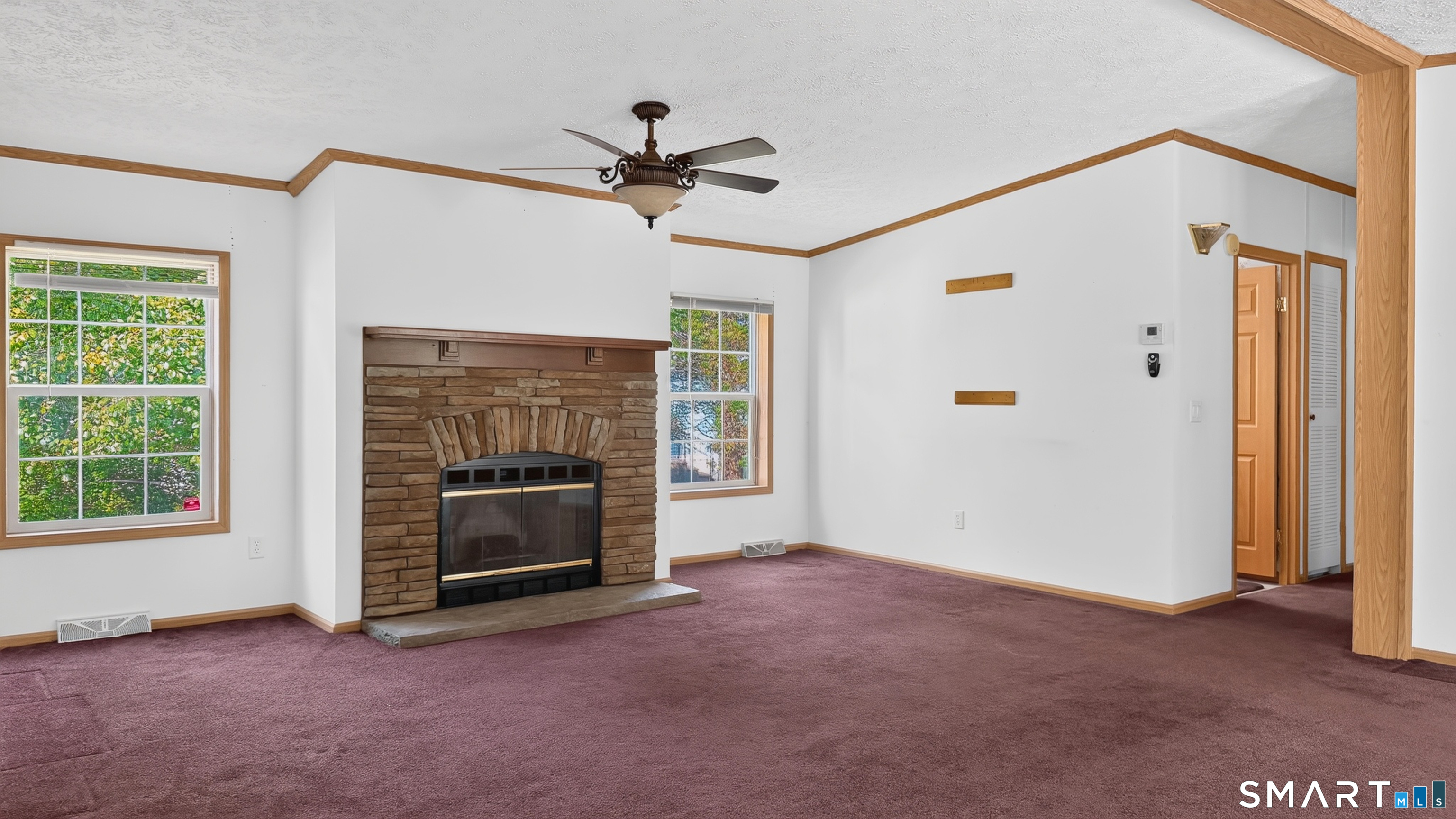 6 Circle Drive Property Photo 22