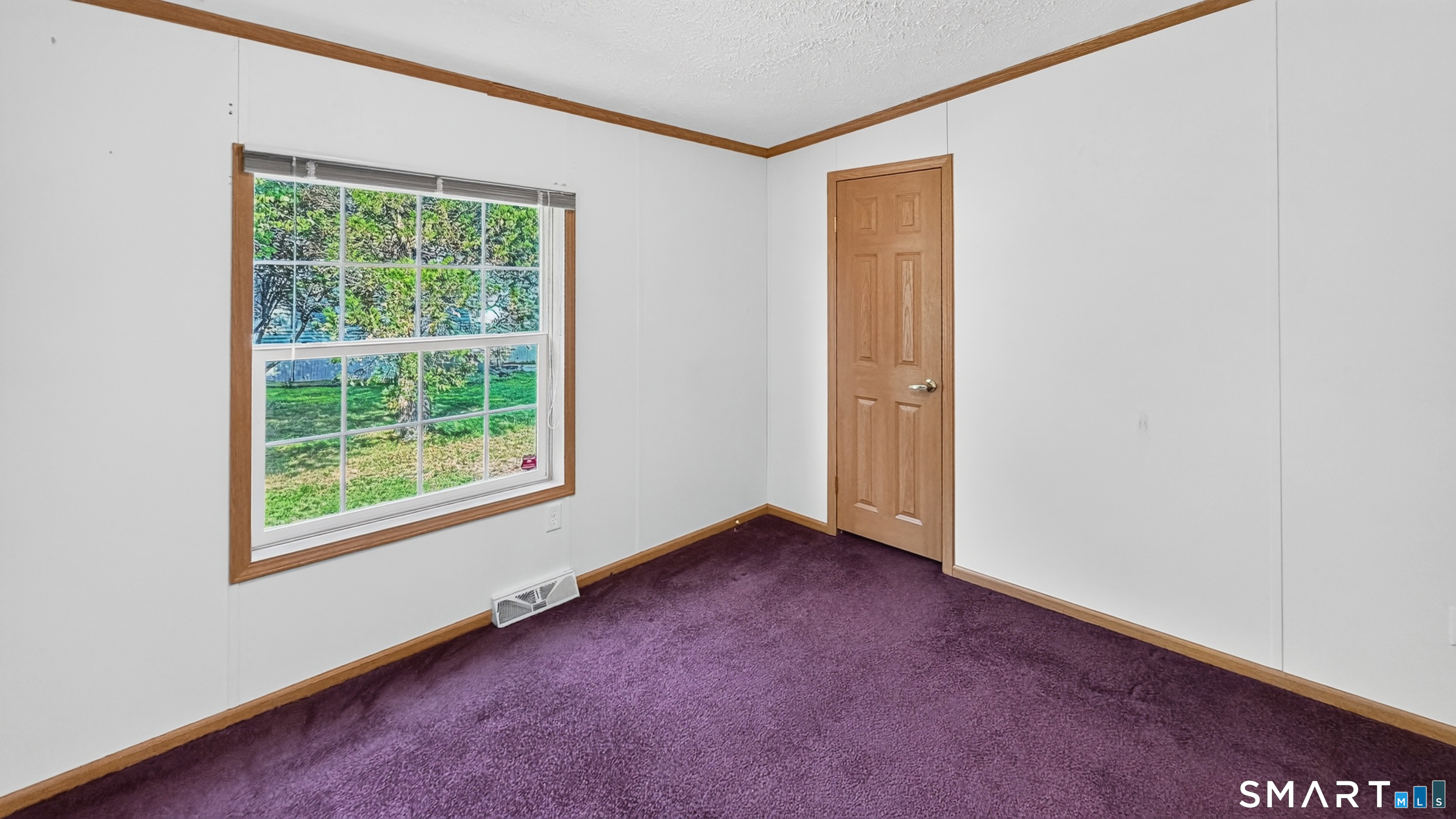 6 Circle Drive Property Photo 33