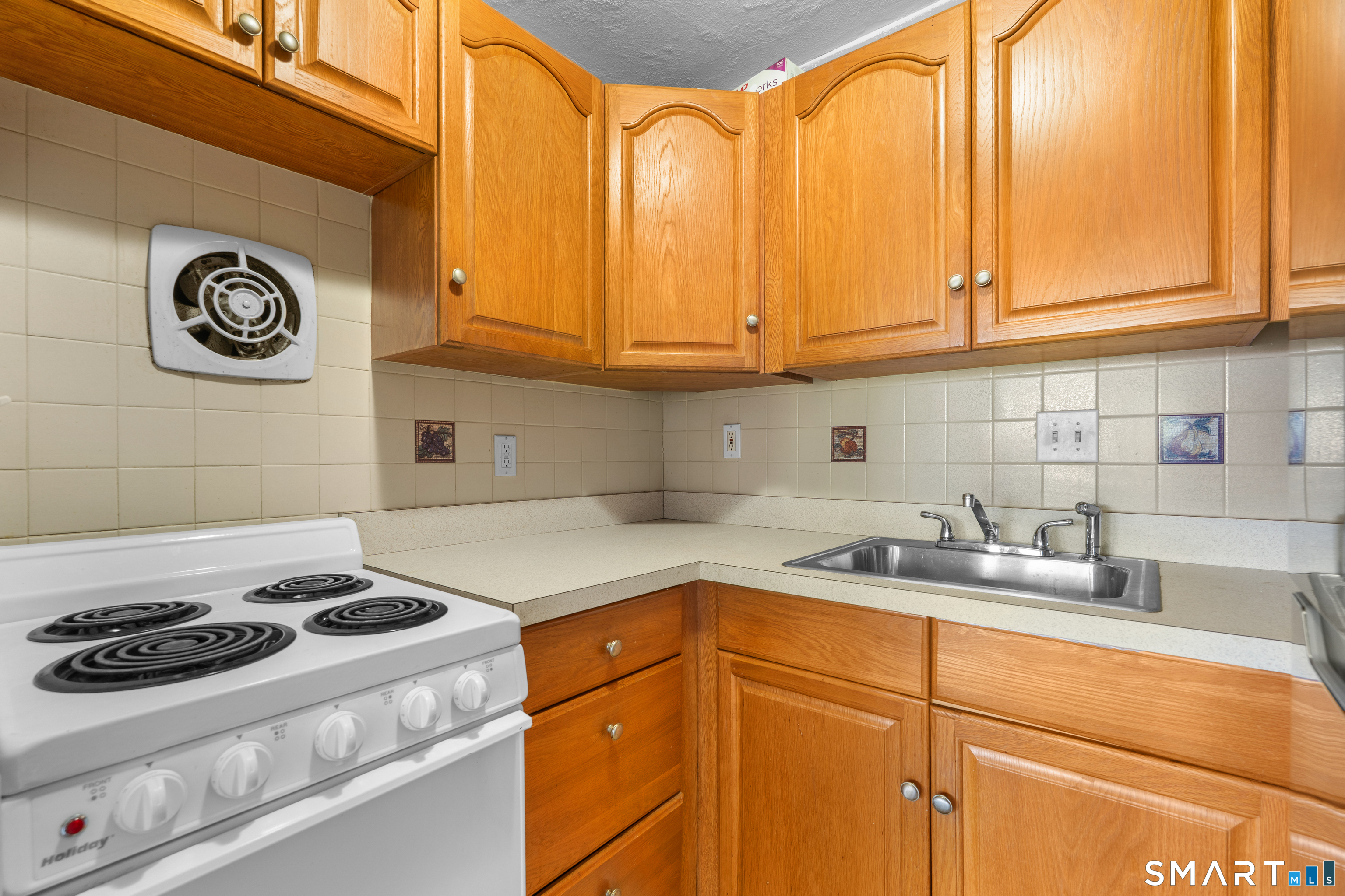 275 West 275 Walk Property Photo 6