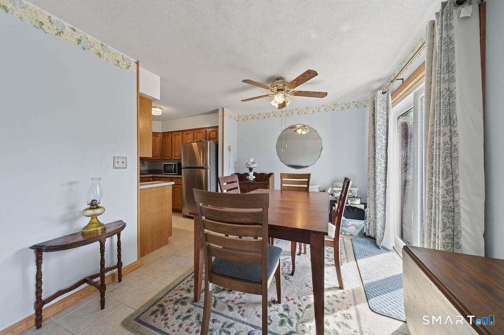 25 Florence 19 Road Property Photo 4