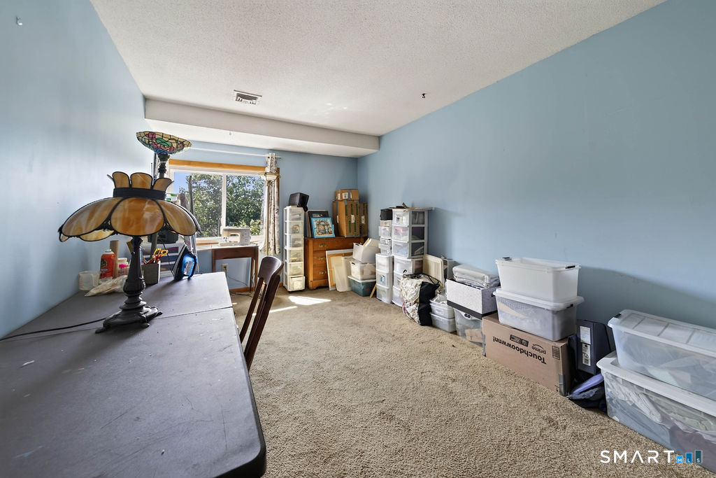 25 Florence 19 Road Property Photo 17