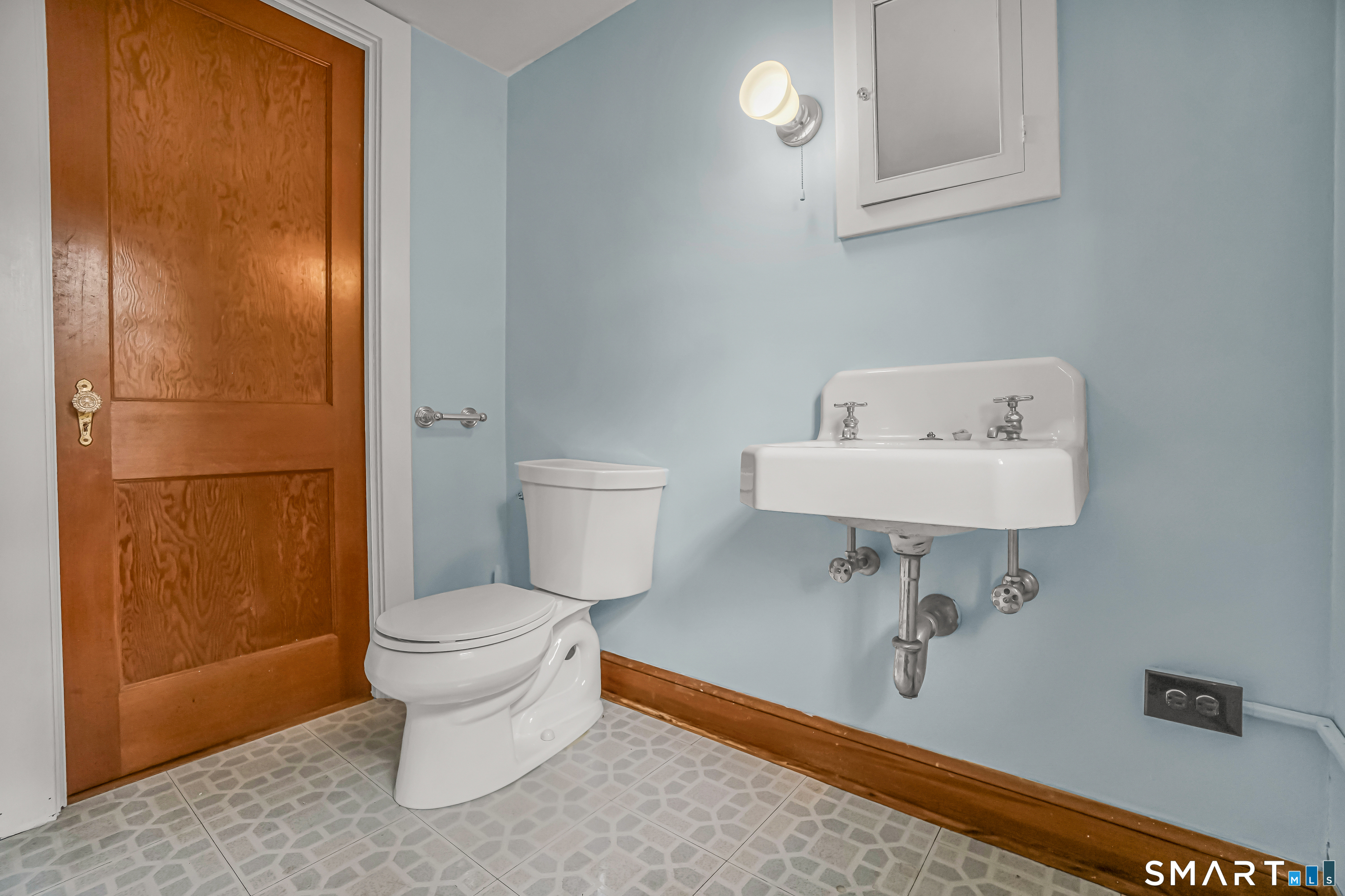 101 Ridgewood Road Property Photo 32