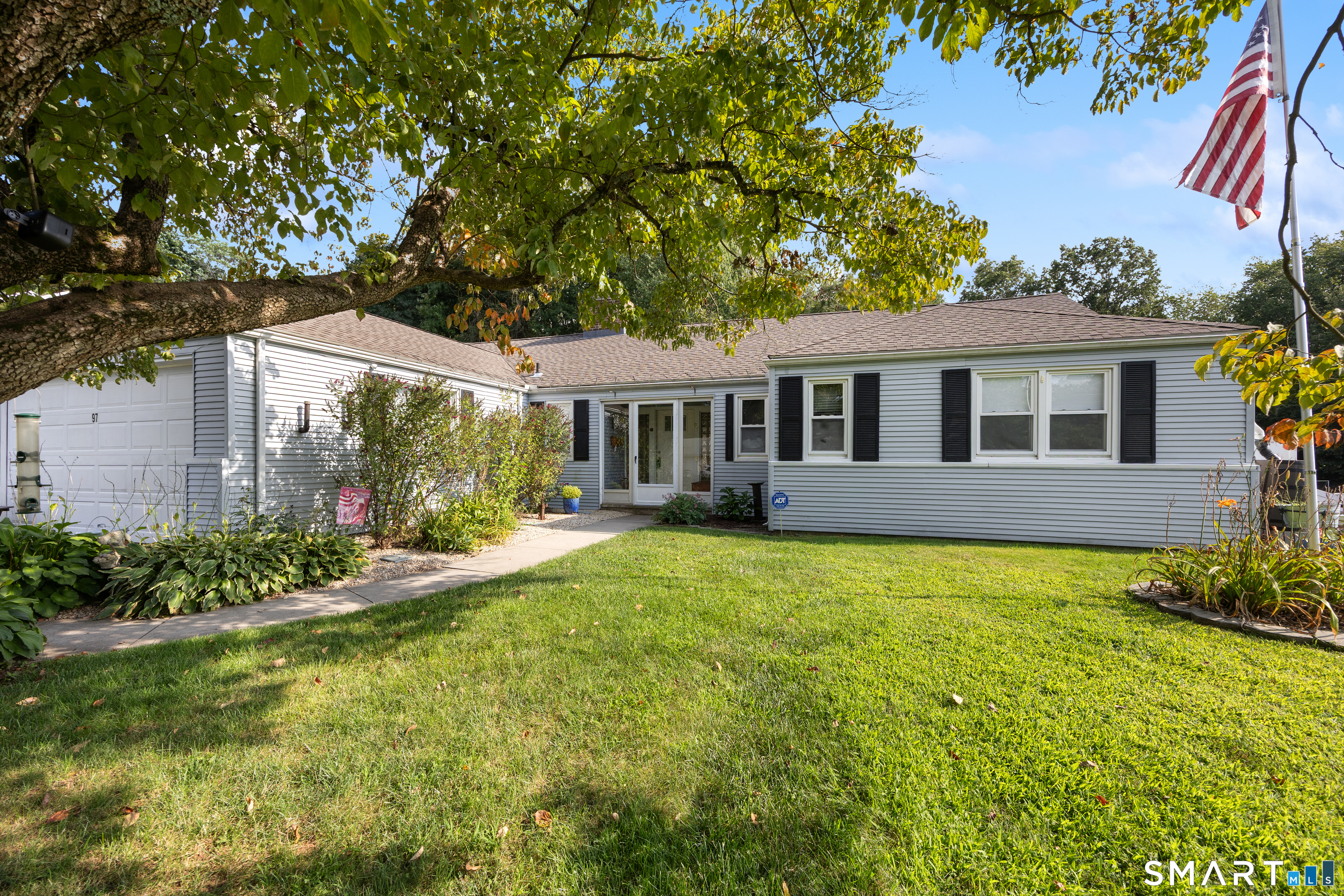 97 Glenview Drive Property Photo 1