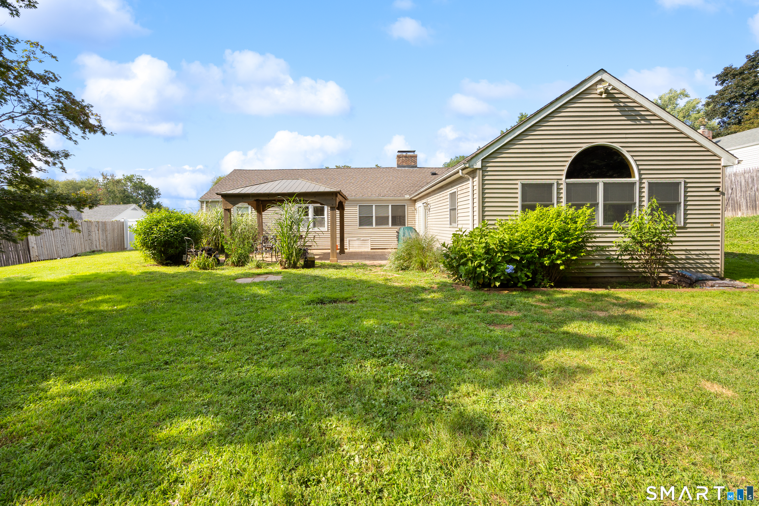 97 Glenview Drive Property Photo 25