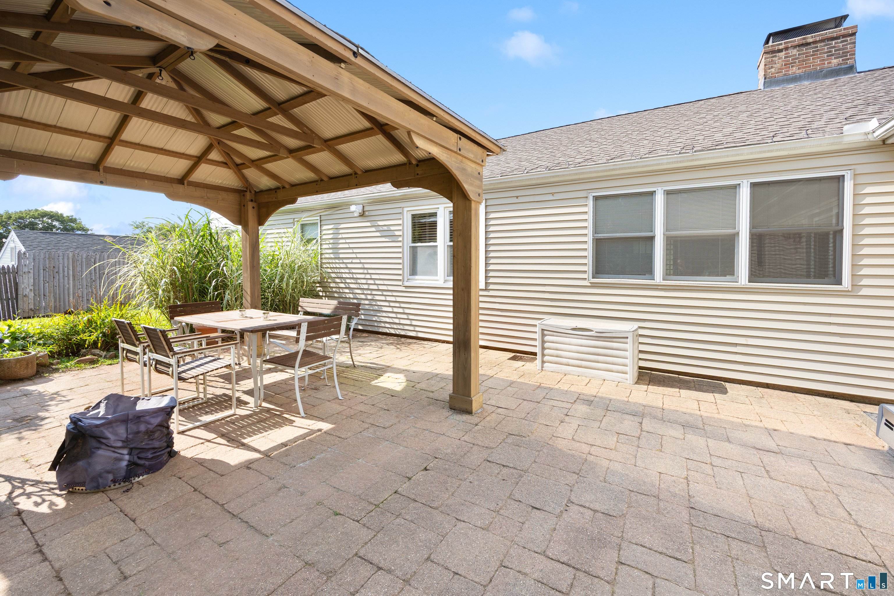 97 Glenview Drive Property Photo 26