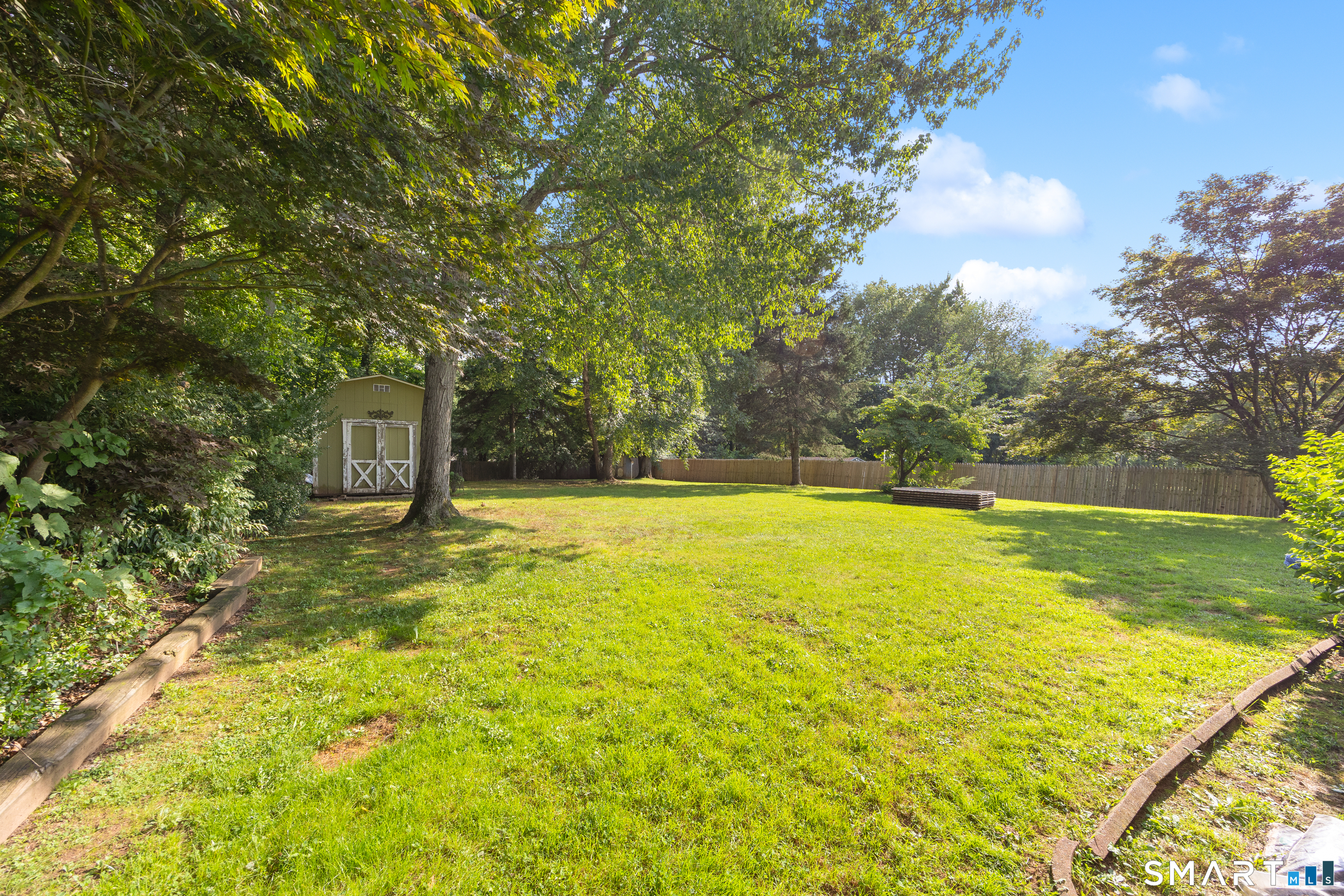 97 Glenview Drive Property Photo 27