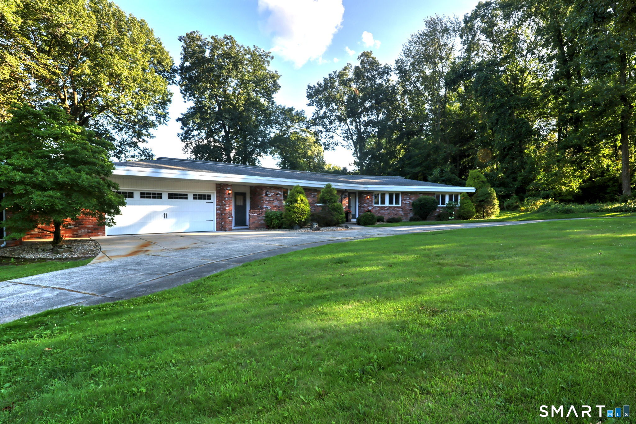 179 Maxine Road Property Photo 3