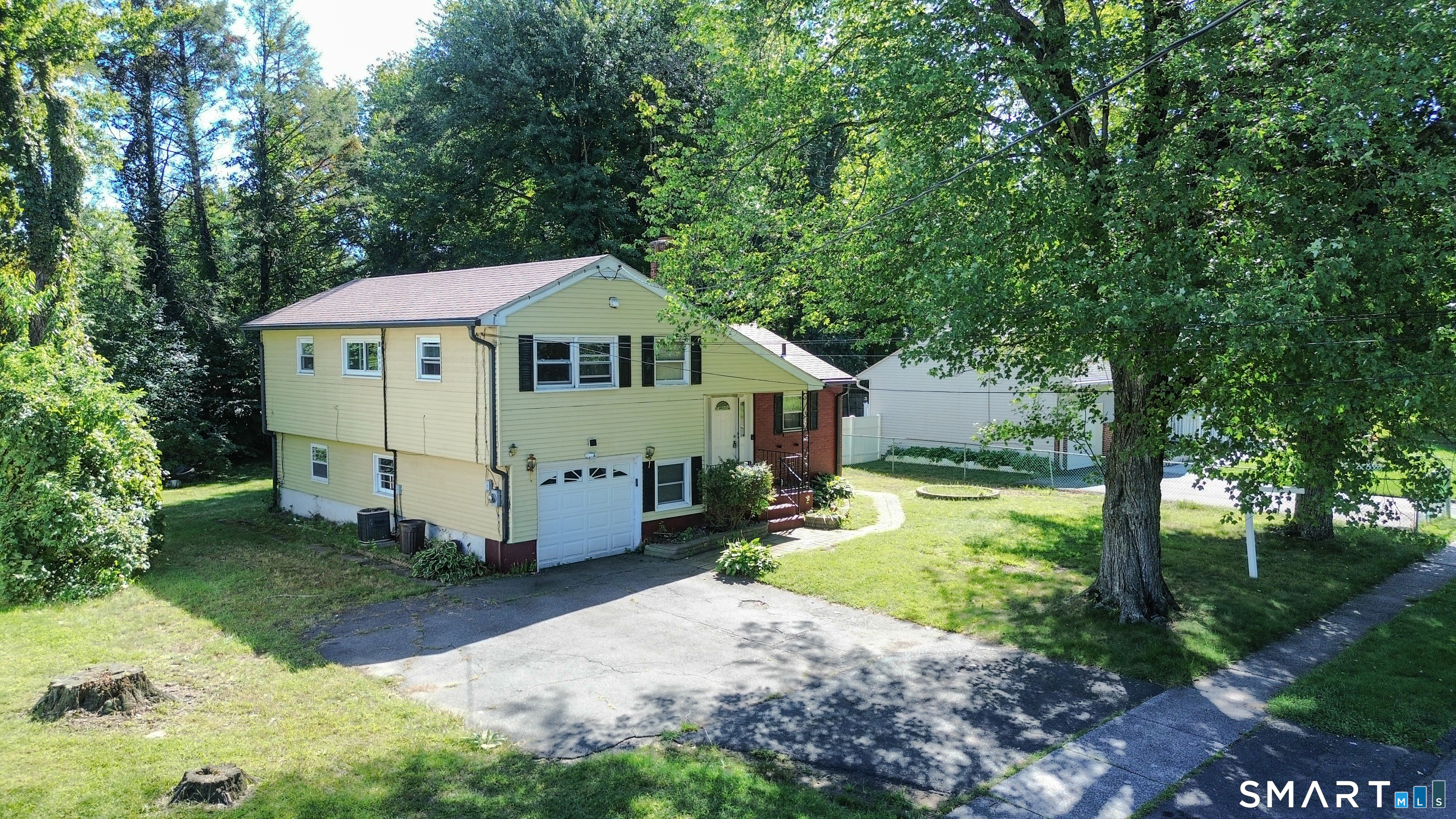 193 Rood Avenue Property Photo 1