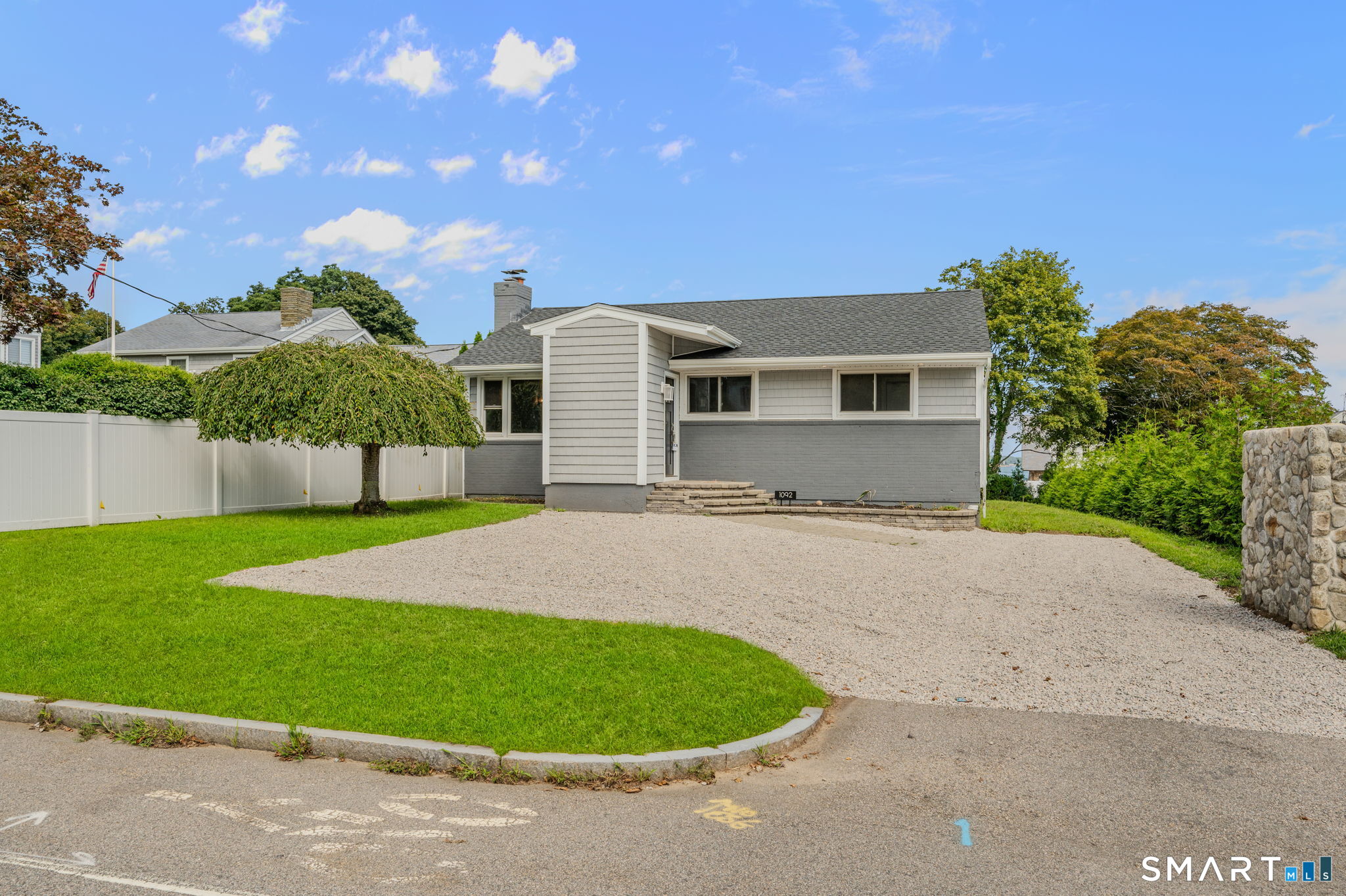 1092 Ocean Avenue Property Photo 1