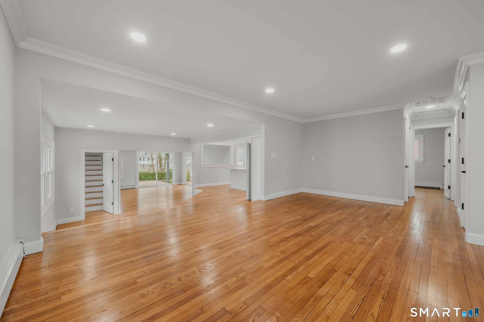 1092 Ocean Avenue Property Photo 11