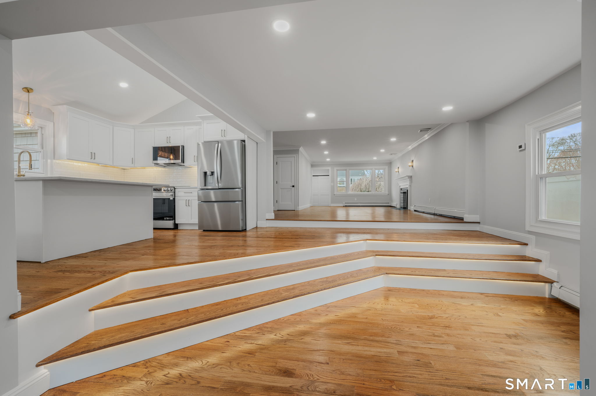 1092 Ocean Avenue Property Photo 12